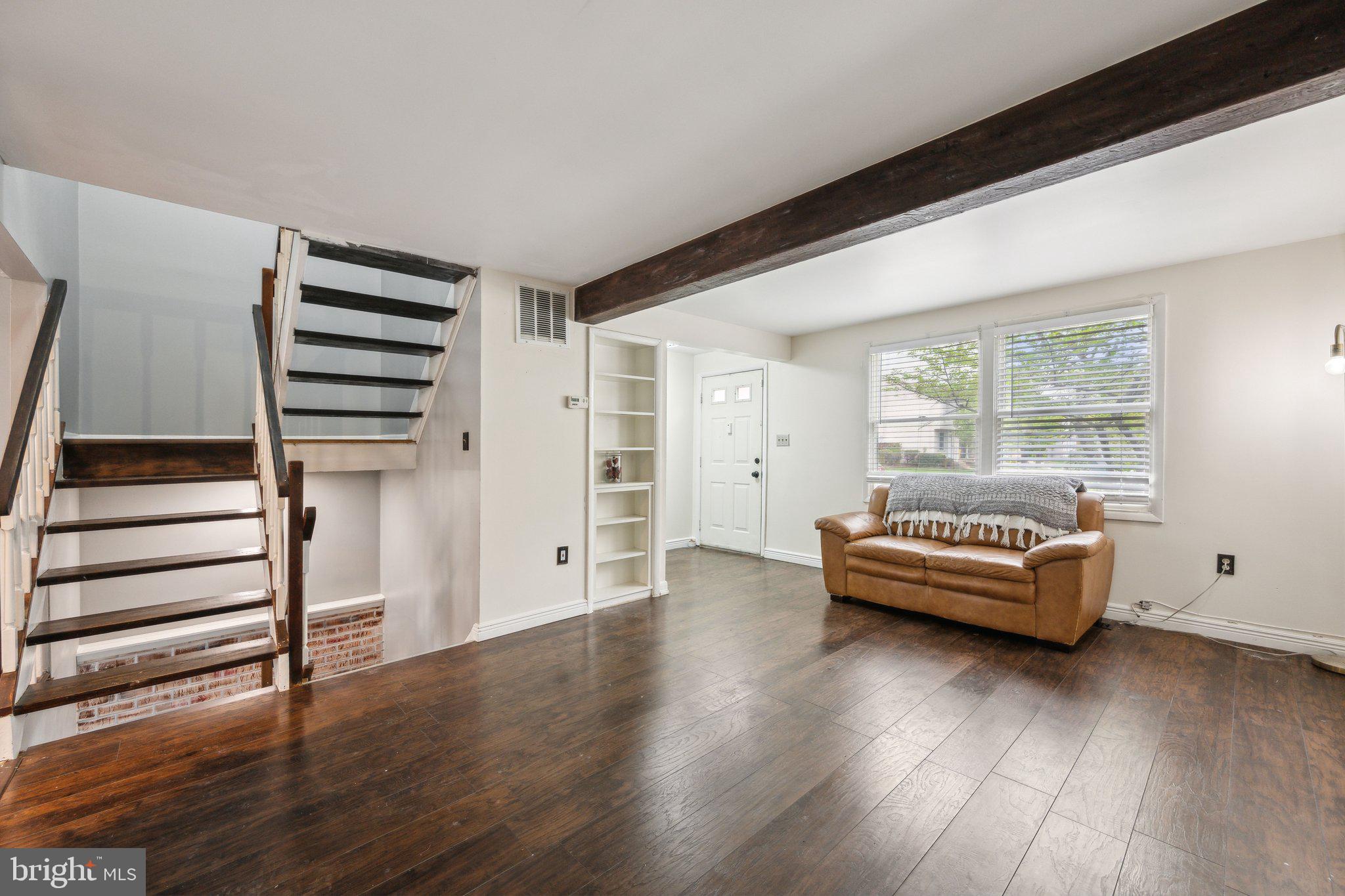 LAUREL HIGHLANDS - Residential