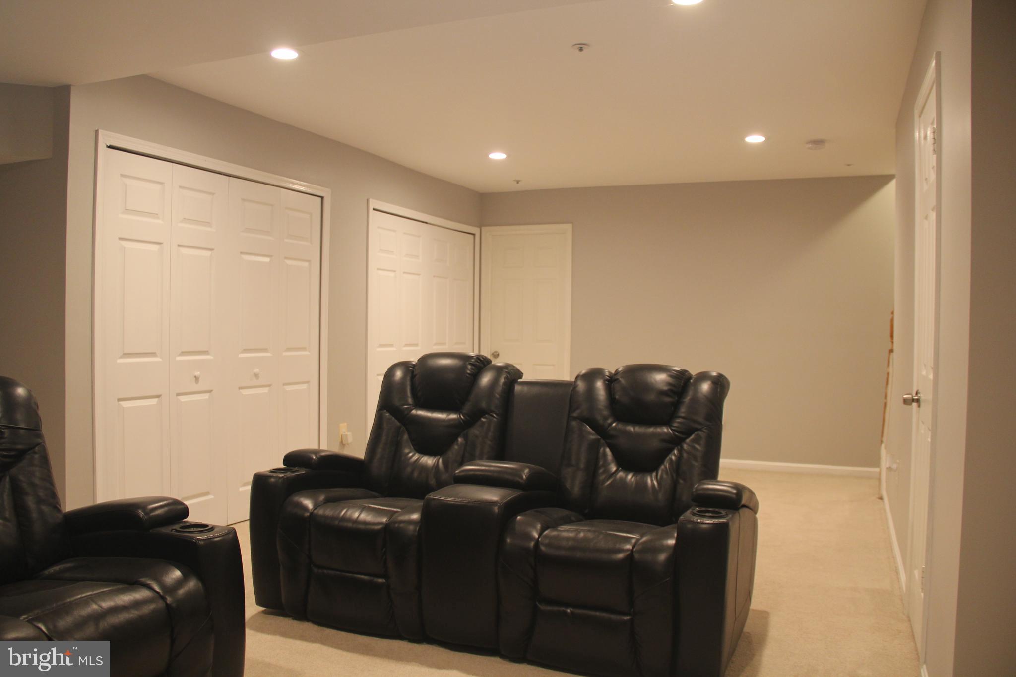 ESSINGTON - Residential Lease