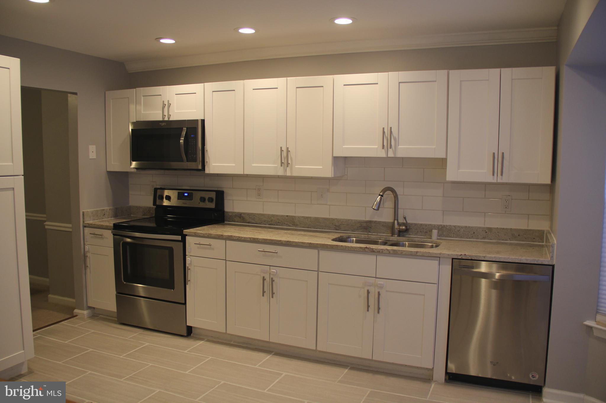 ESSINGTON - Residential Lease