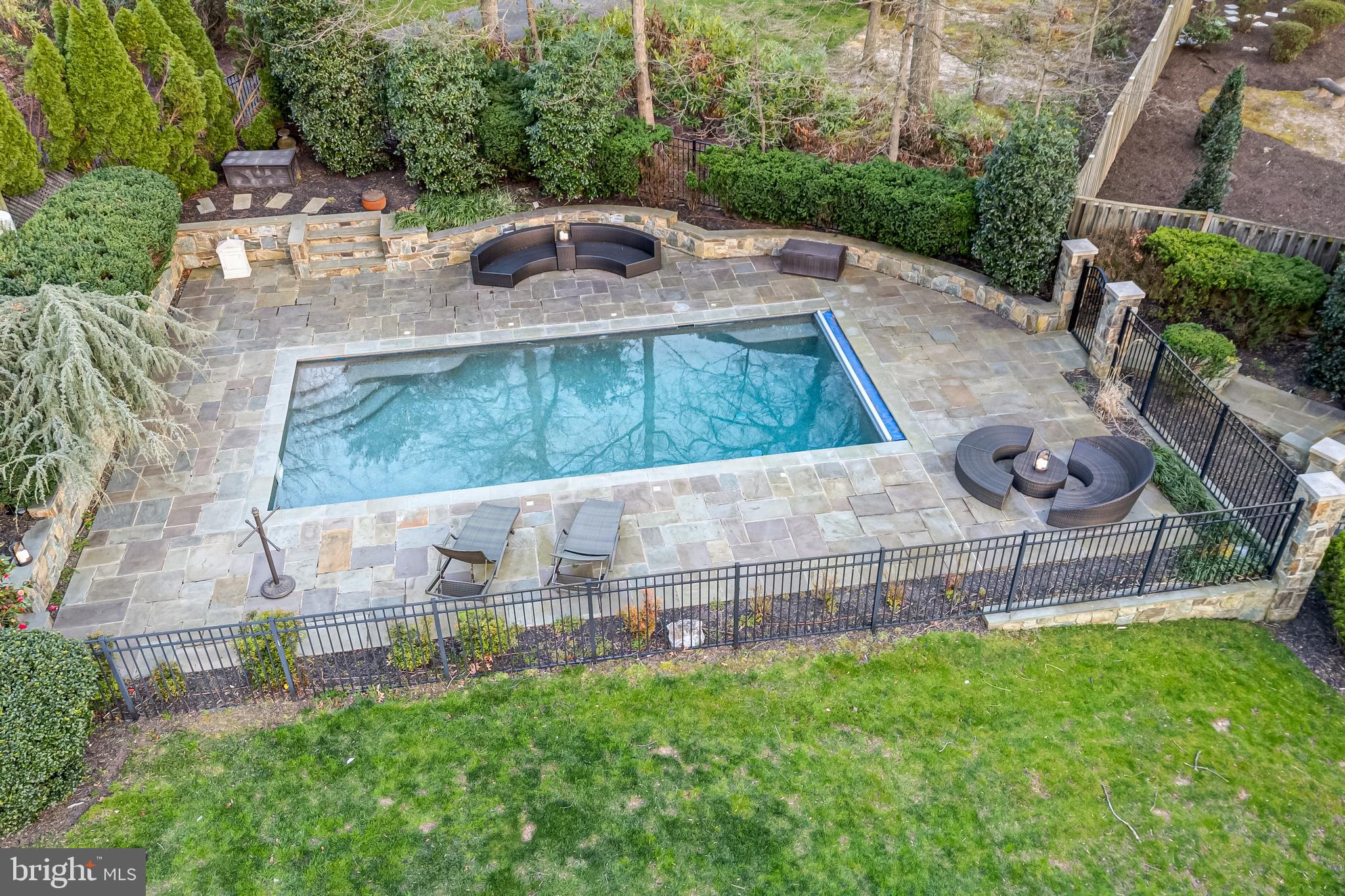 CROSEN PROPERTY - Residential