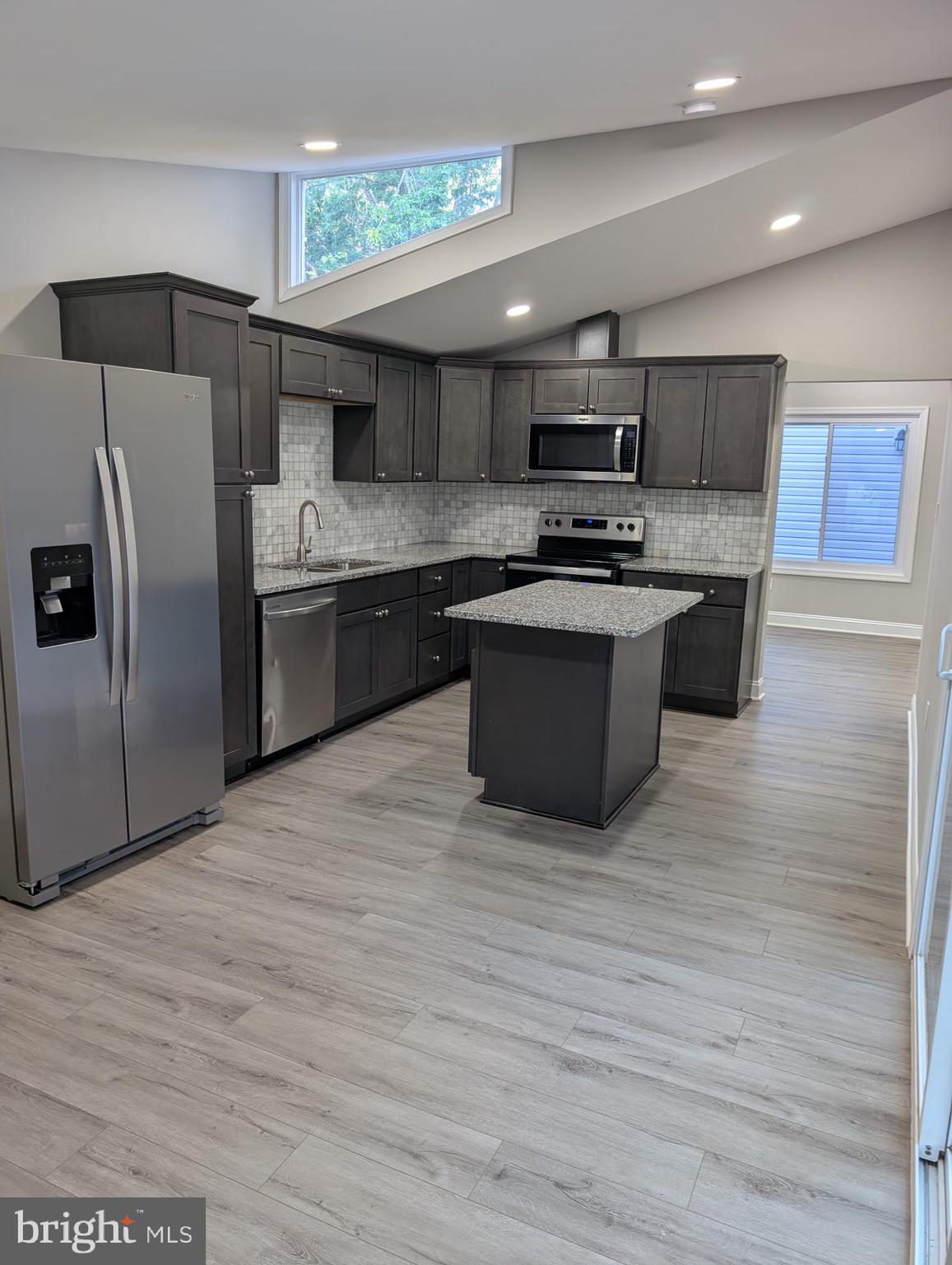 VILLAGE OF OAKLAND MILLS - Residential