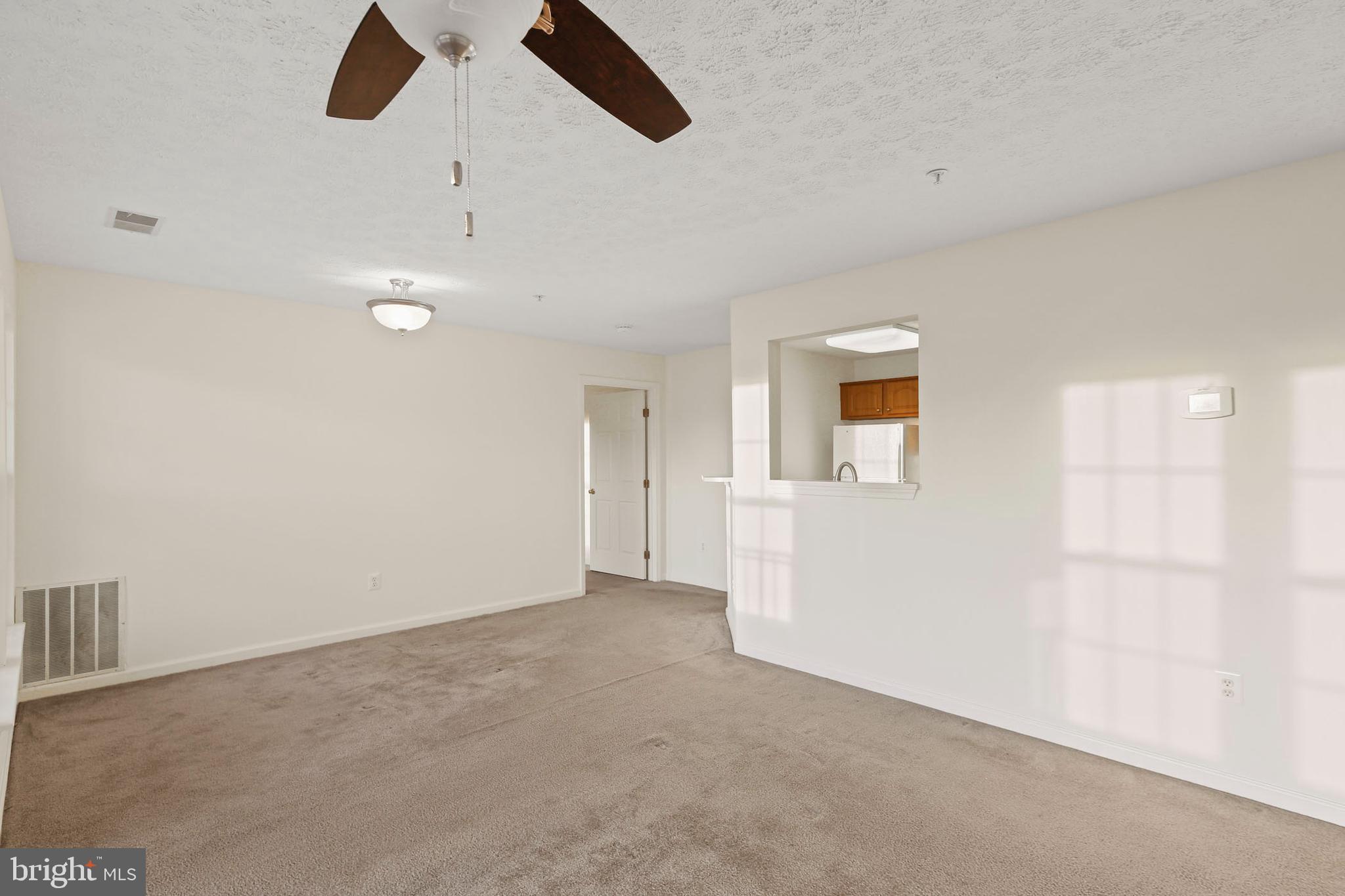 BUCKINGHAM CONDOMINIUMS - Residential