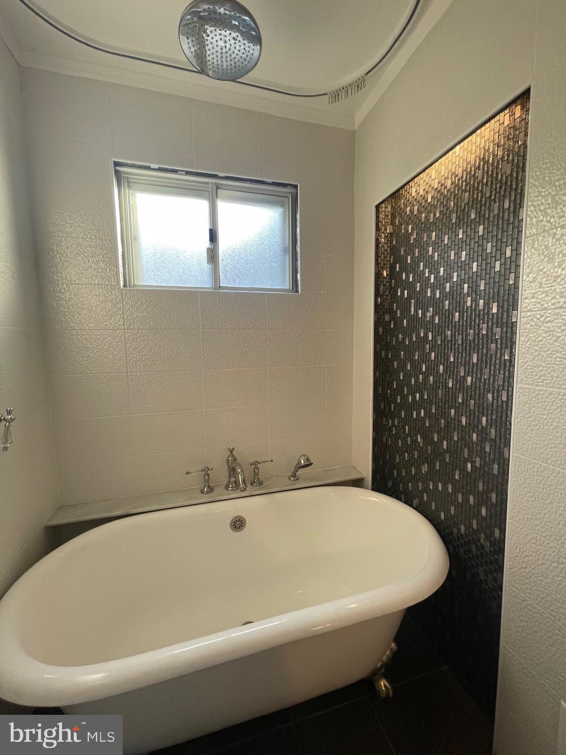 SOMERSET HEIGHTS - Residential Lease