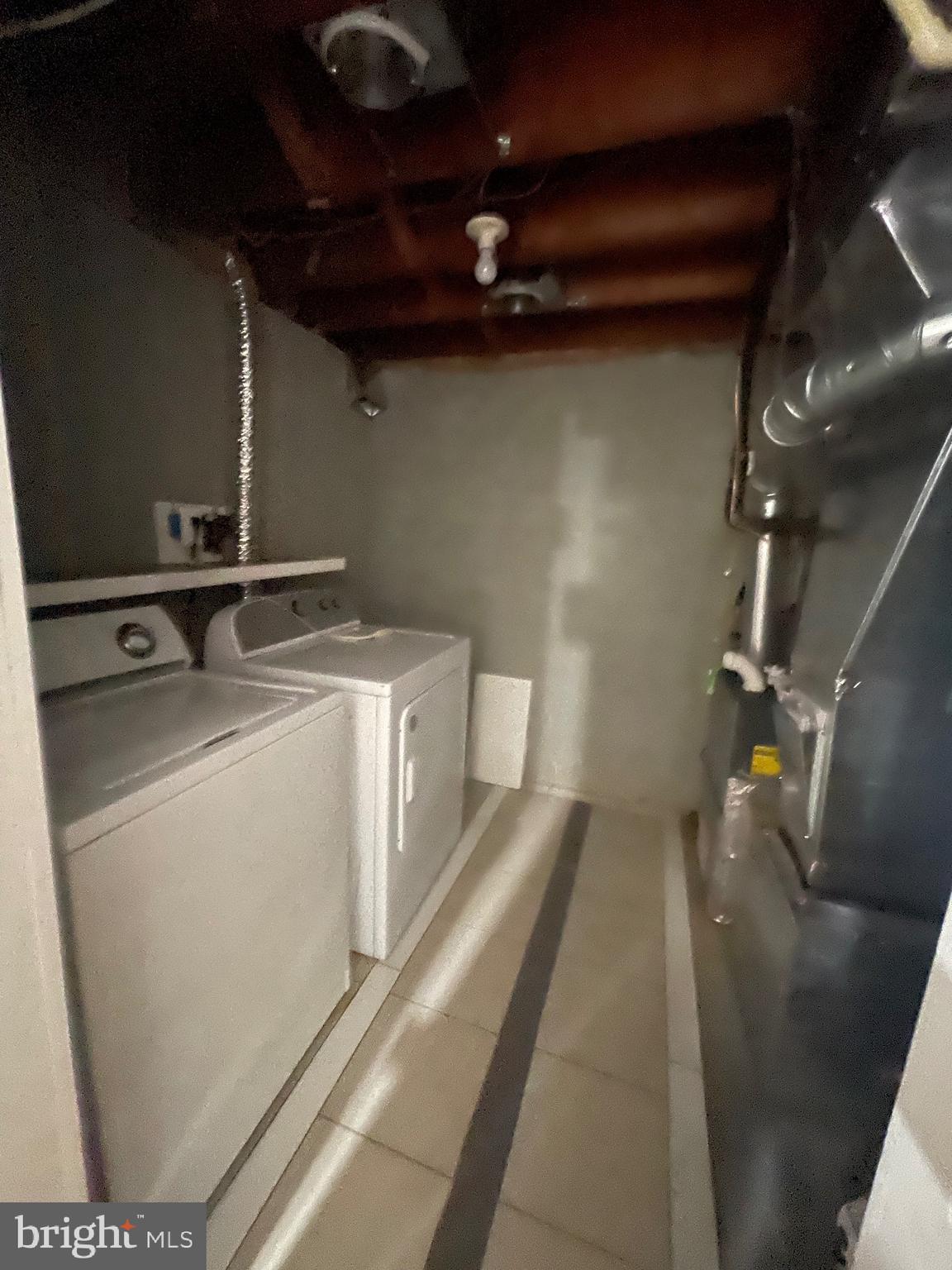 SOMERSET HEIGHTS - Residential Lease