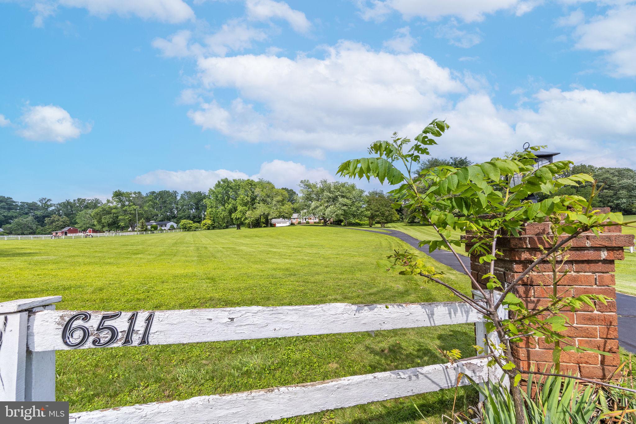 6511 STALLION ROAD