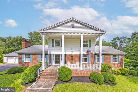 6511 STALLION ROAD CLIFTON VA 20124