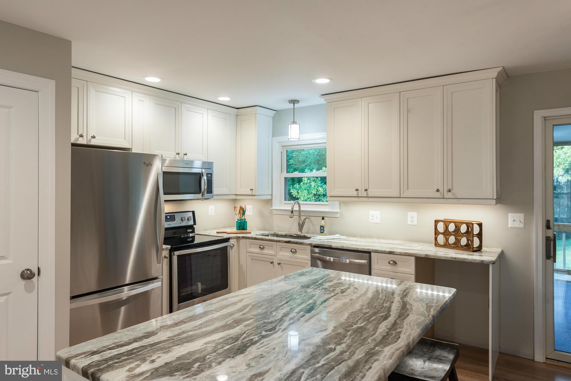 LONG POINT - Residential