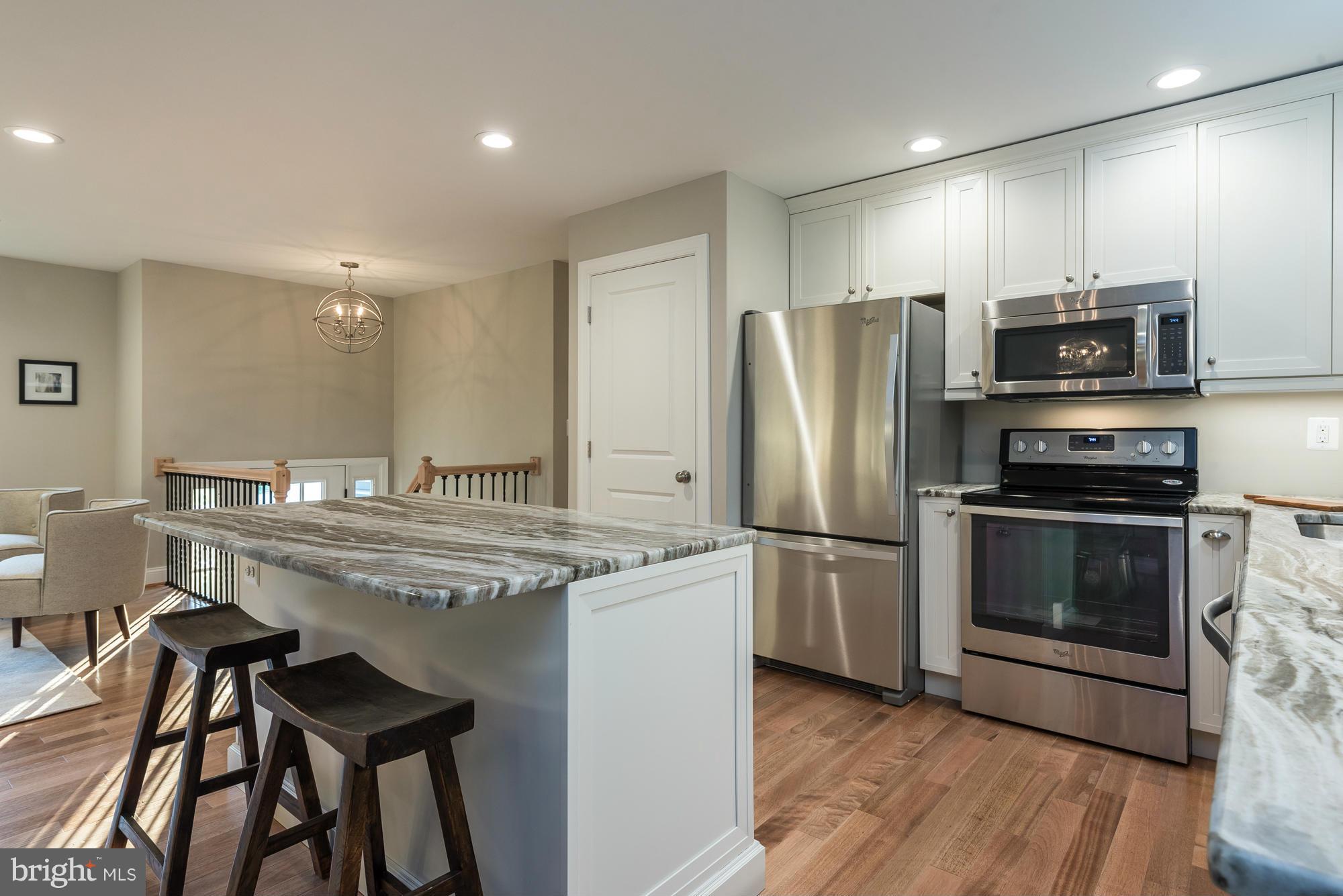 LONG POINT - Residential