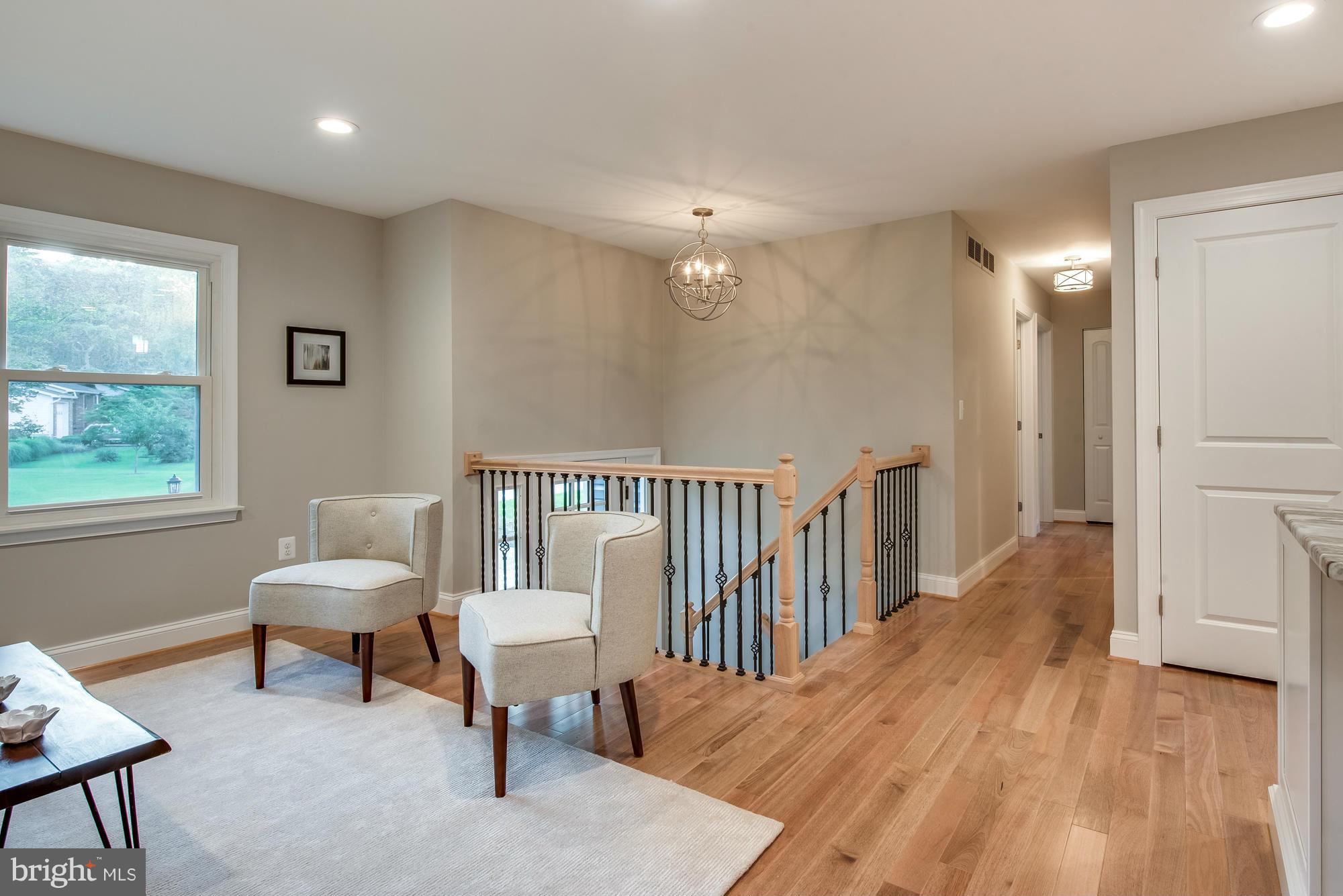 LONG POINT - Residential