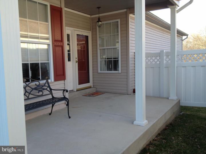 The best location in the development! Check out the views! This is the Franklin model which is the 2nd largest model in Fox Hill Farms. Bright and Spacious home with 9' ceilings and all the bells and whistles you are looking for! This one floor living offers a living rm, dining rm, kitchen with breakfast room, GE Profile appliances, corian counters, desk, and all that a modern kitchen could offer, family rm w/ gas fireplace, Master Bdrm w/ incredible views of open space and woods, H/H closets, Master Bath w/ jacuzzi tub, separate shower stall, double sink, linen closet and c/t. 2nd bedroom with access to hall bath which has travertine tile, 3rd bedroom could be used as office, MBR & 2nd Bdrm have ceiling fans, 1st floor with laundry (and GE Profile Appliances) and access to the 2 car garage. Powder room remodeled with c/t, Living Rm w/ access to screened in large trex deck. Another highlight of this magnificient home is the finished lower level with o/e to yard/woods and privacy, all newly finished with a gorgeous bar w/ marble, c/t floor at bar area, w/w carpet in family room area of basement, Tons of storage, Hot Wtr Htr 3 yrs, Extra features include the central vac, security system, 2 car attached garage with inside access, lots of recessed lighting, One Year Home Warranty included for buyer. Association incl indoor and outdoor pools, CAM, Ext Bldg Maintenance, Lawn, Snow, Insurance fee, Tennis, Club House, Health Club, Management Fee. Great location in Glen Mills and easy access to major highways, and tons of shopping!