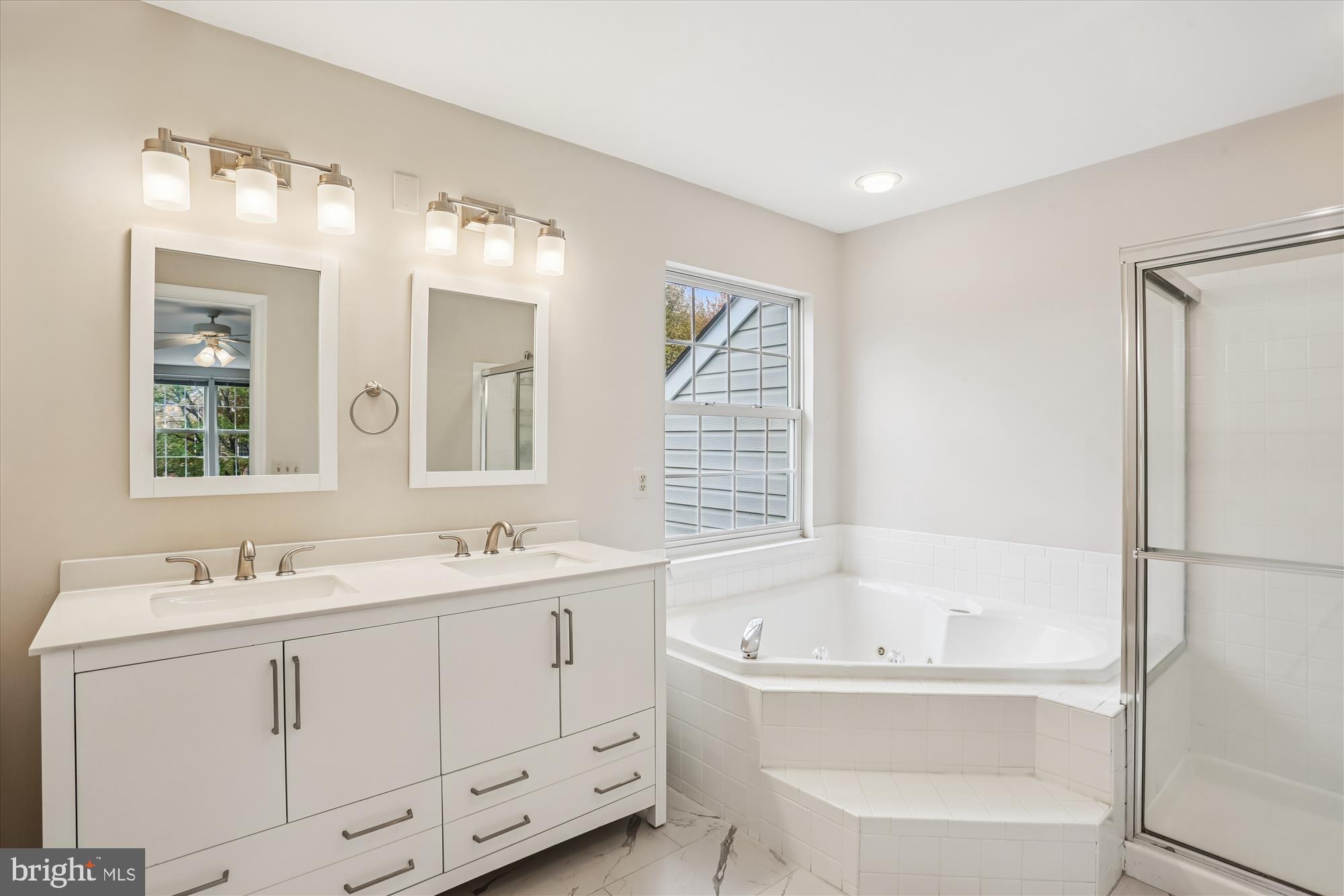 SENECA CROSSING - Residential