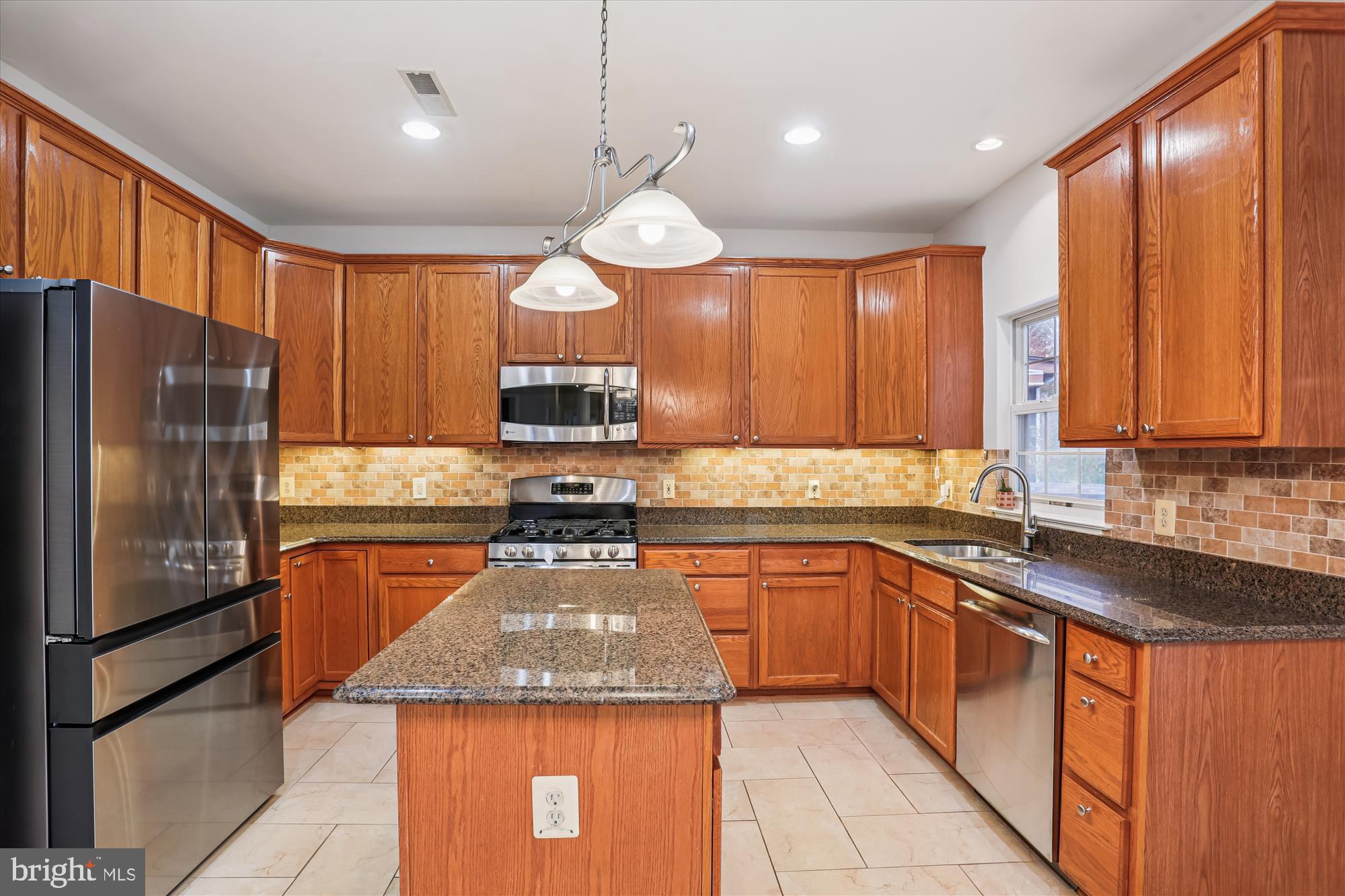 SENECA CROSSING - Residential