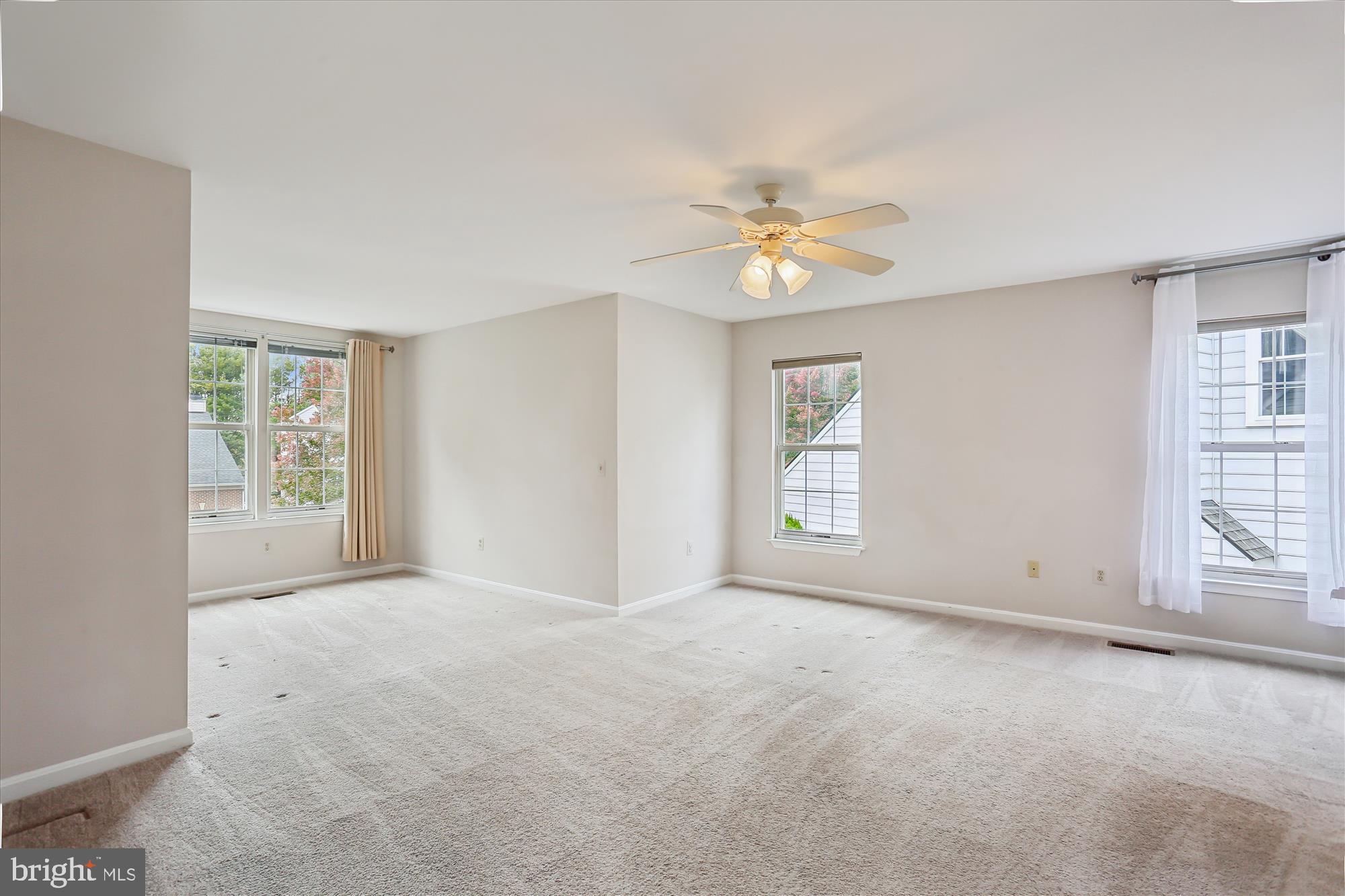 SENECA CROSSING - Residential