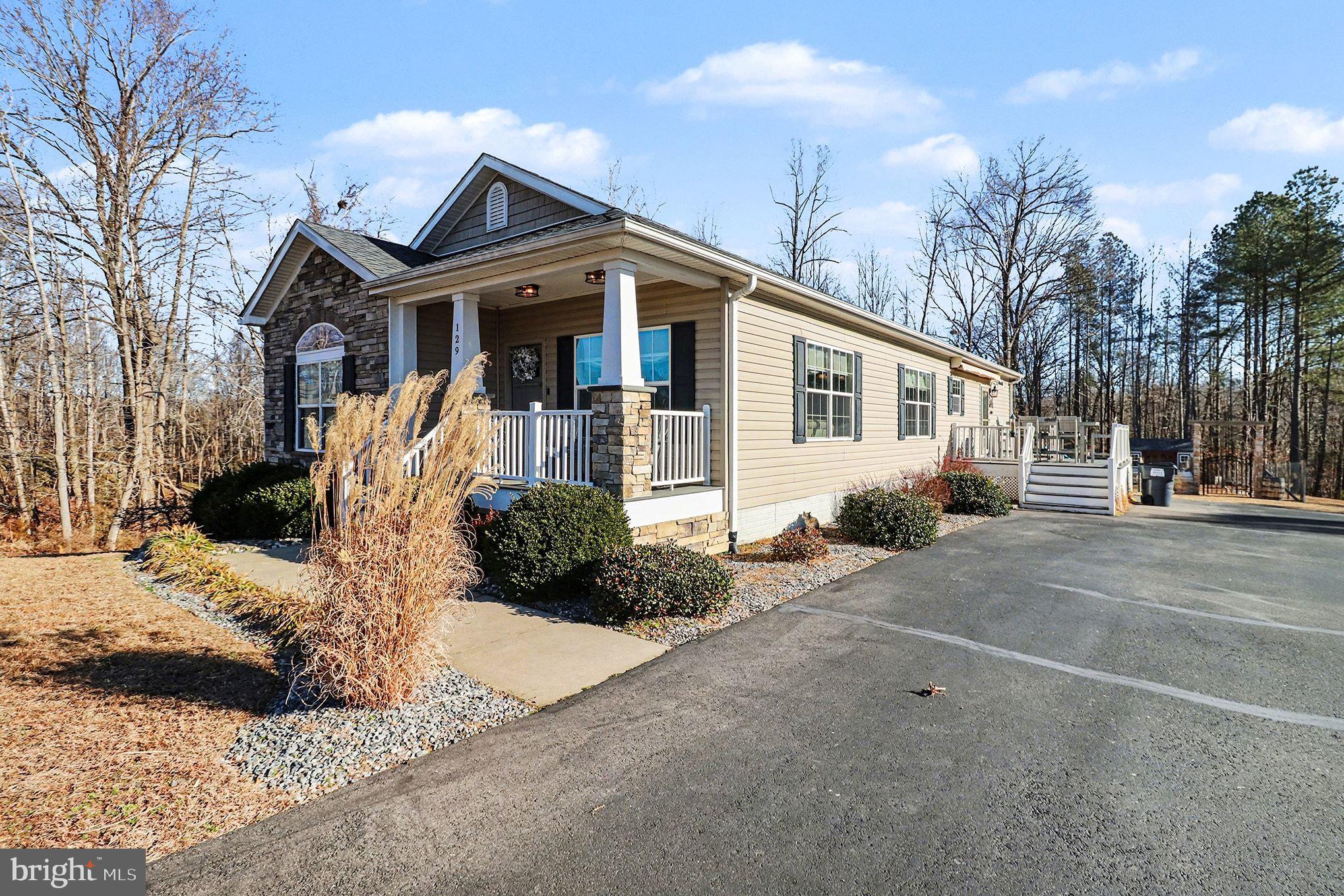 129 HICKORY HILL OVERLOOK COURT