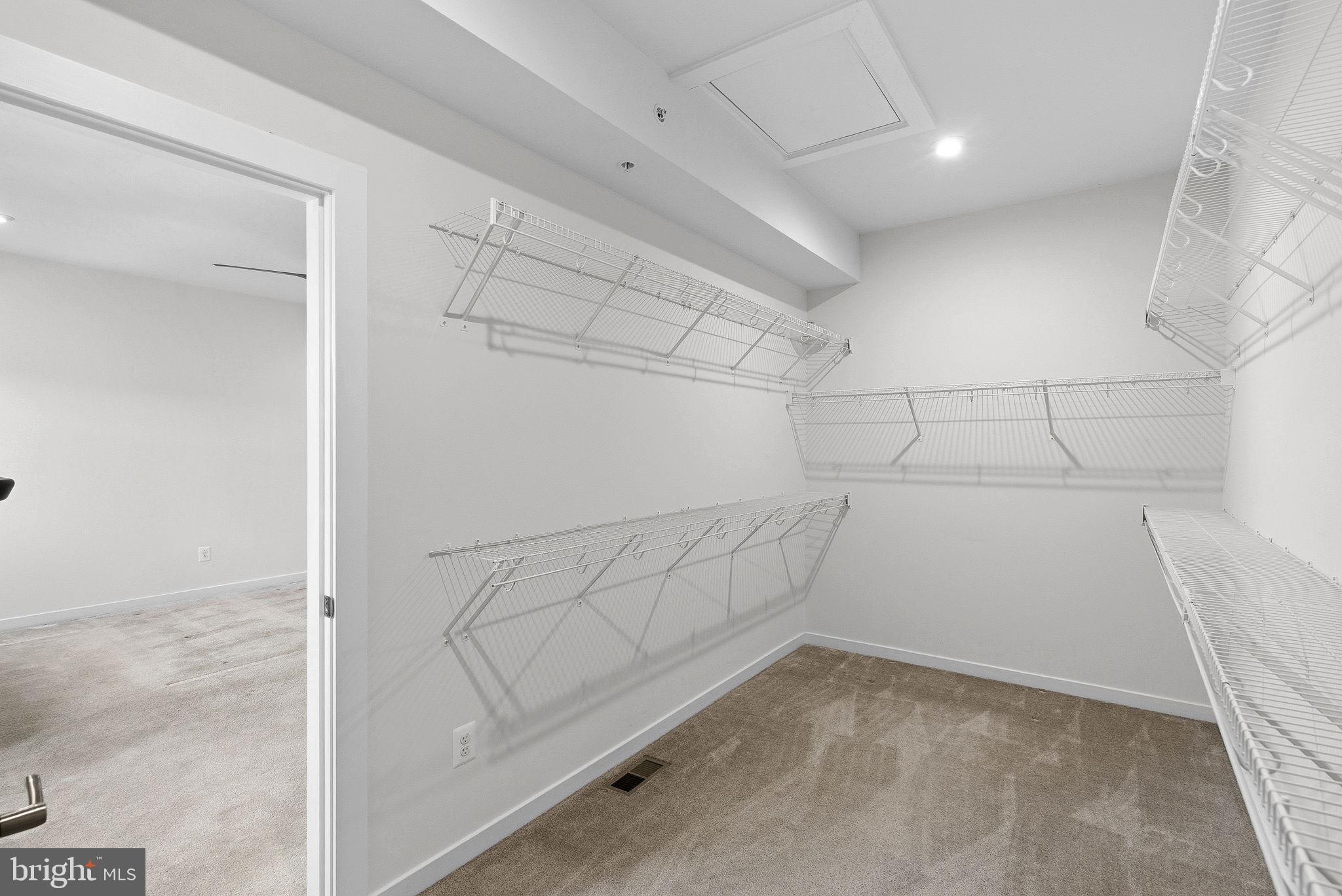 TUSCARORA VILLAGE - Residential