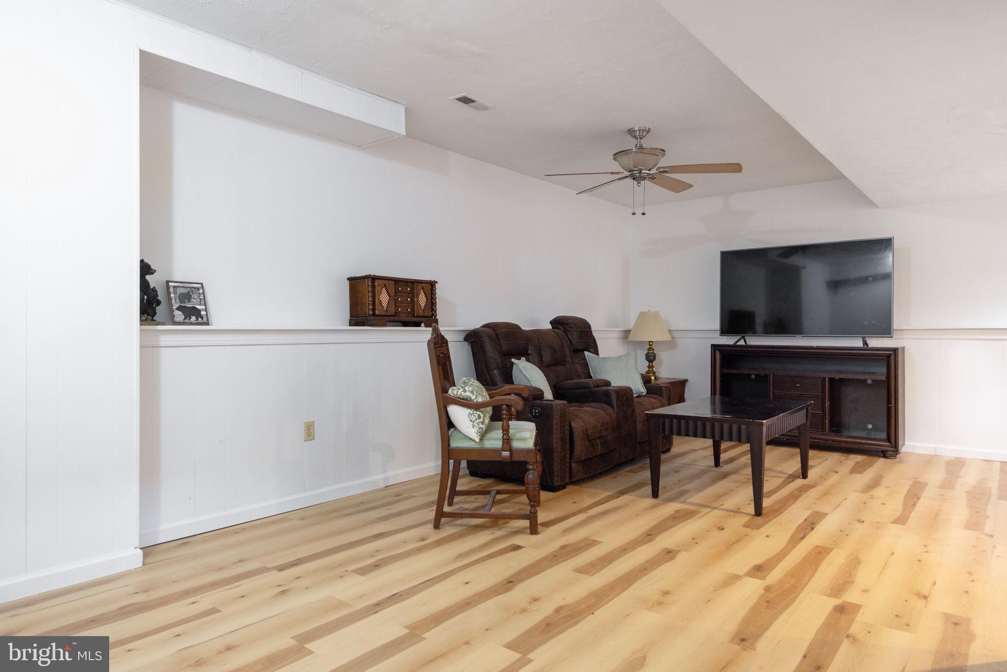 NADENBOUSCH HEIGHTS - Residential