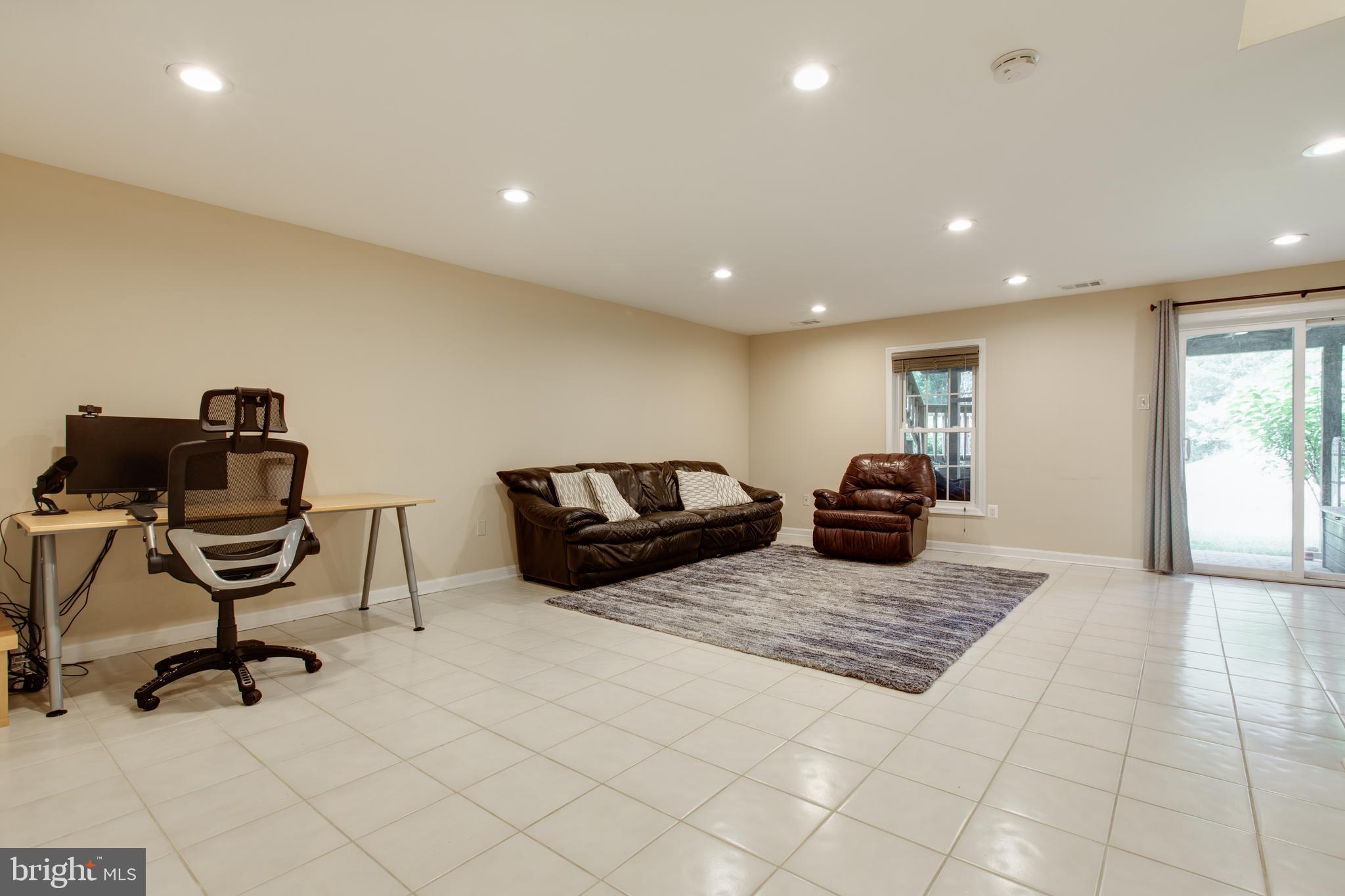 DORSEY HALL - Residential