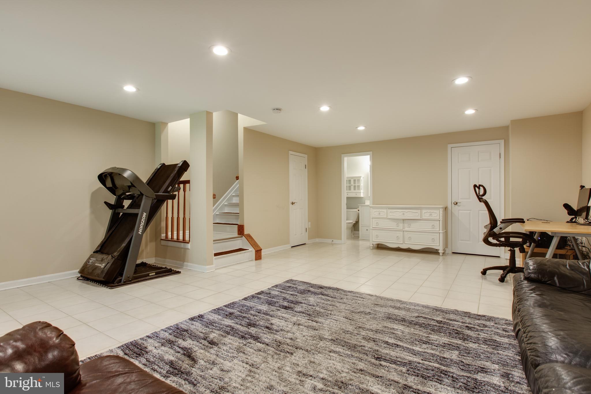 DORSEY HALL - Residential