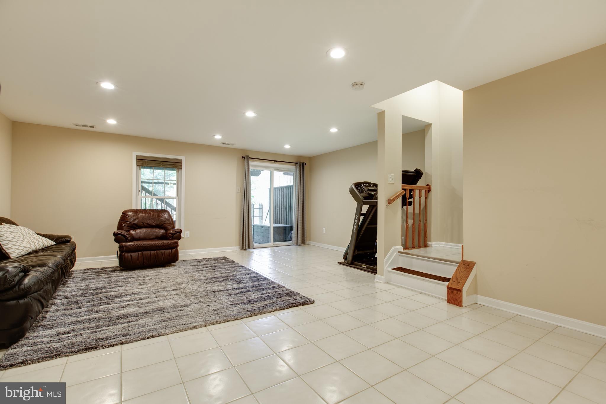 DORSEY HALL - Residential