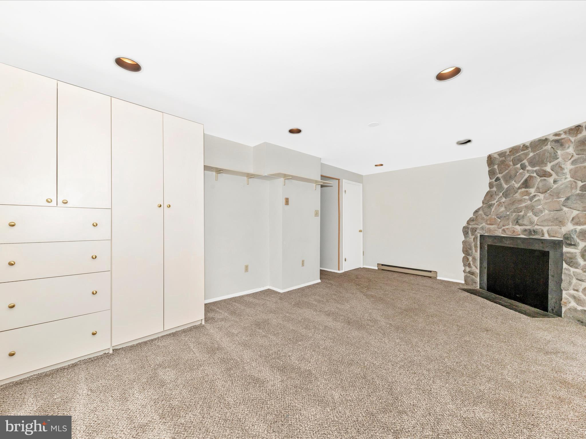 AUDUBON SQUARE - Residential