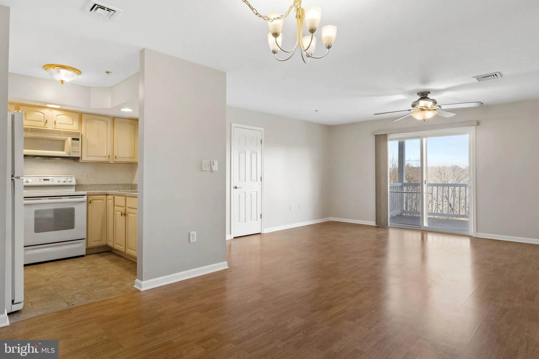 New Freedom, Pennsylvania 17349, United States, 2 Bedrooms Bedrooms, ,2 BathroomsBathrooms,Residential,Active,3668