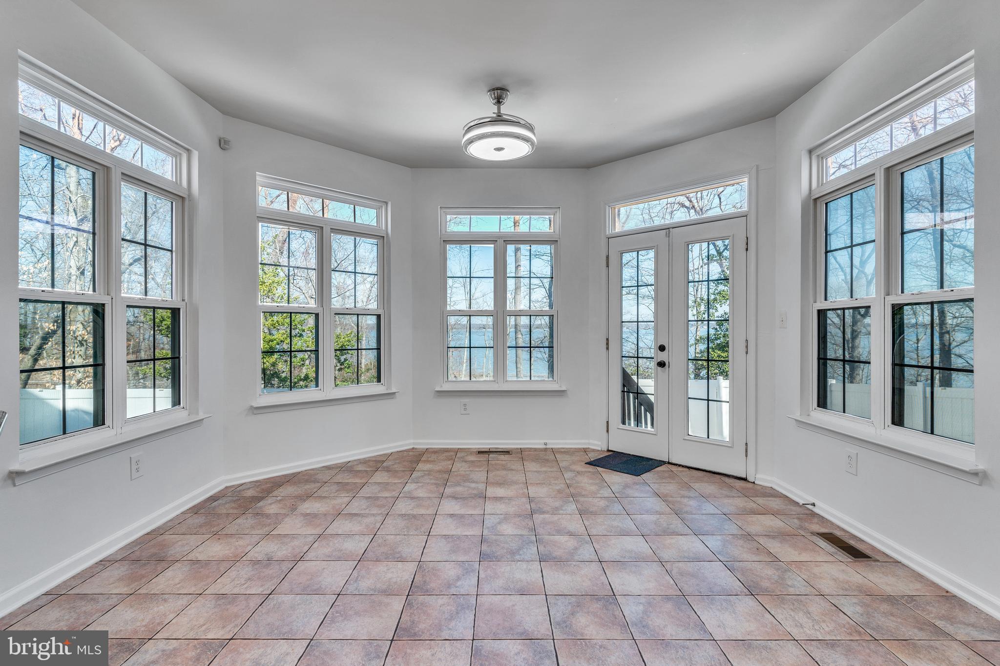 RIVERWATCH IND HEAD - Residential