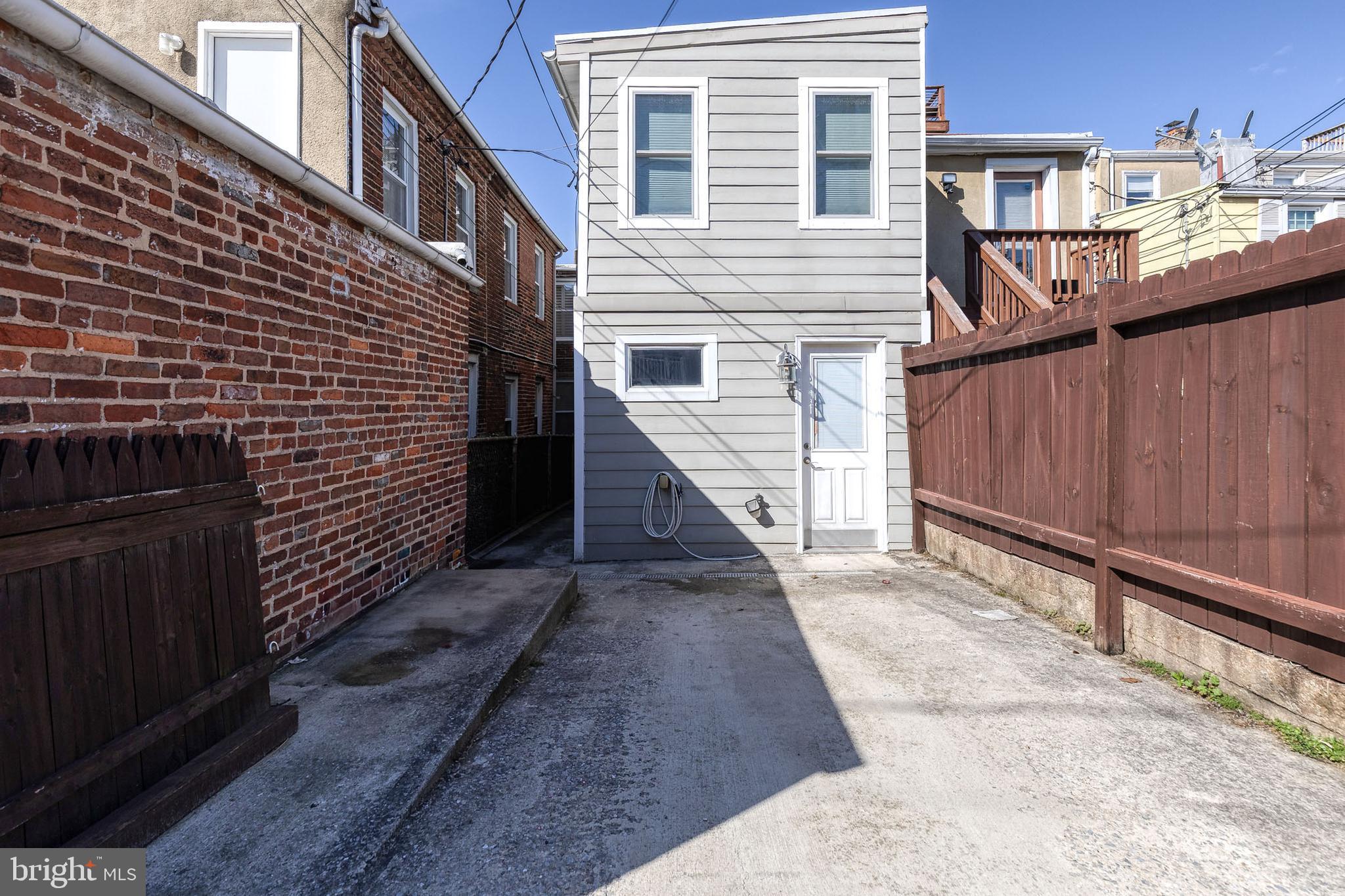 FEDERAL HILL HISTORIC DISTRICT - Residential Lease