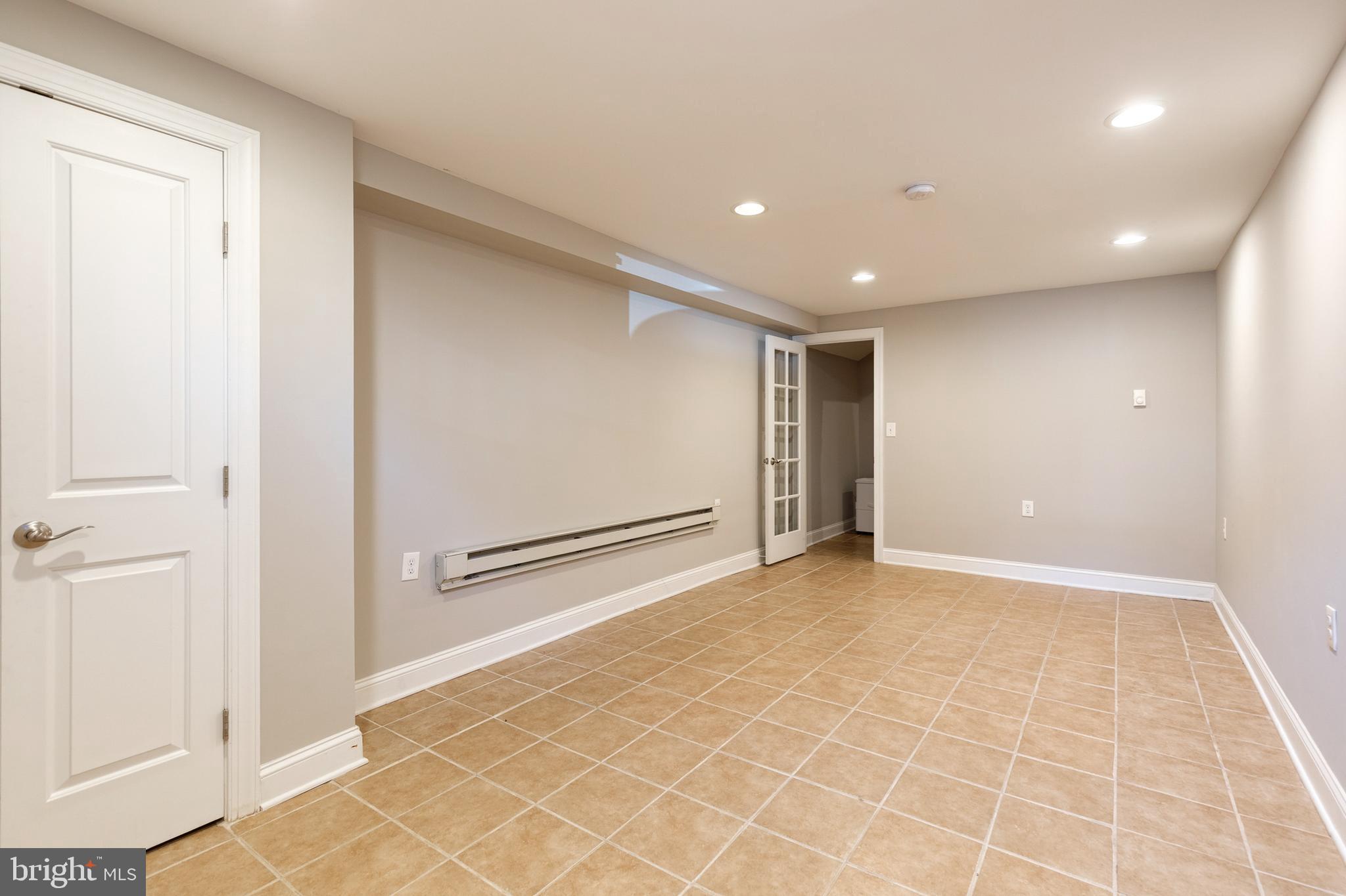 FEDERAL HILL HISTORIC DISTRICT - Residential Lease