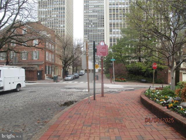 130 SPRUCE STREET 9C