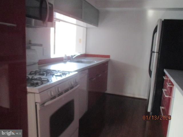 130 SPRUCE STREET 9C