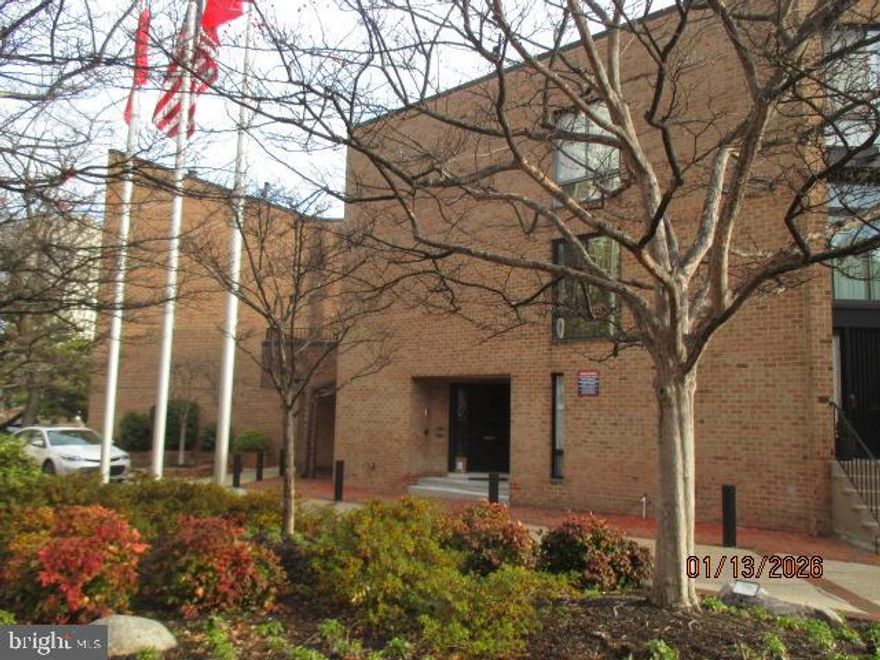 Welcome to this light filled, loft-style condo offering living room, kitchen, 1/2 bath, dining area/study leading to deck overlooking outdoor pool, to enjoy that first cup of morning coffee or the sit quietly with your favorite book. Second floor offers bedroom, full bath and laundry.  Condo. fees include gas, water, garage parking, landscaping, cable and wi-fi(xfinity), swimming pool, community room, exterminating, cameras, roof decks and facade and trash pick-up.  Close to shopping, area restaurants, nearby park at Penn's Landing and major highways. Proof of funds are needed with all cash offers and mortgage pre-approval is required for financed offers. Buyer is responsible for obtaining the city certification. Buyer pays all transfer tax. This property is eligible under the Freddie Mac first look initiative through 3/11/2026.