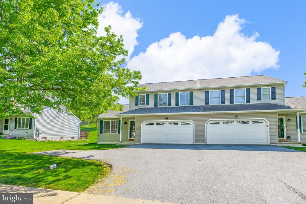 Photo of 331 Monroe Street, Denver, PA 17517 (MLS # PALA2050512)