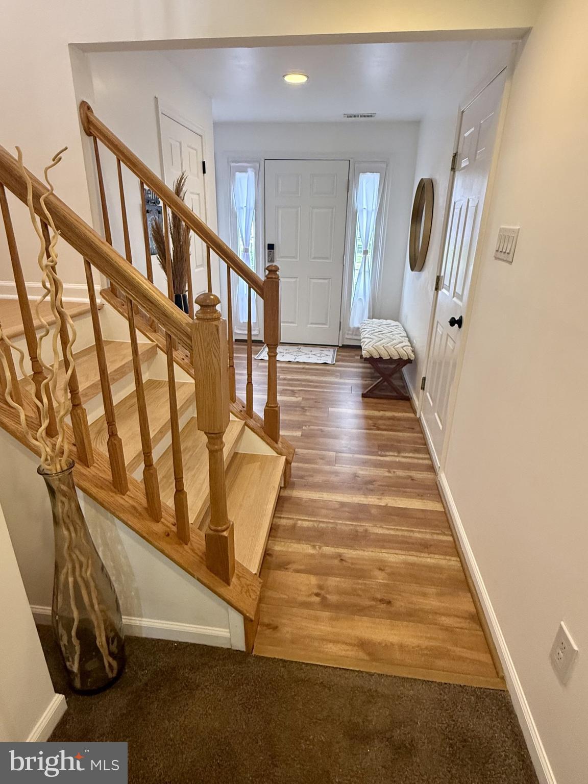 210 WINDSOR COURT