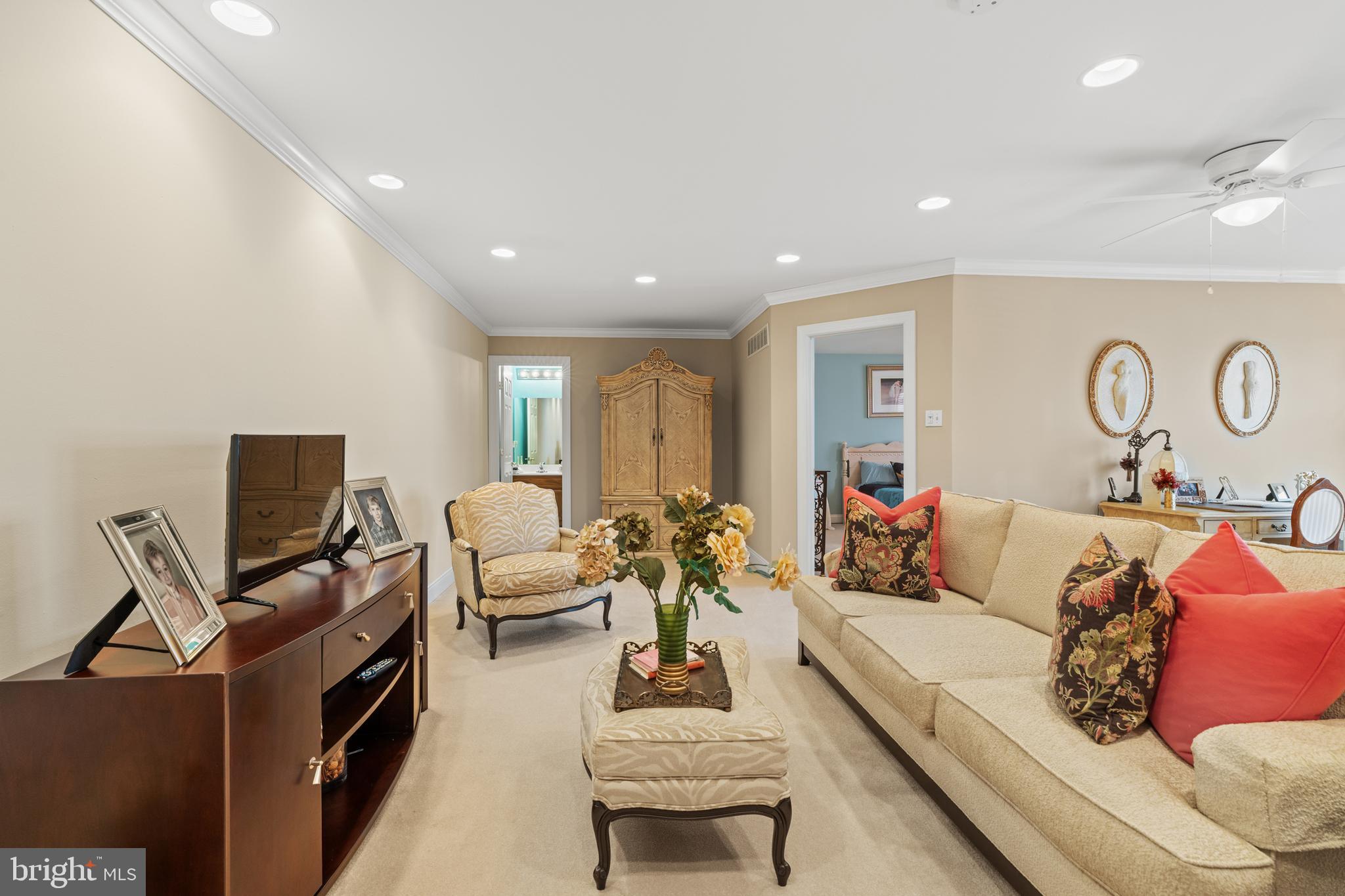 BELMONT - Residential