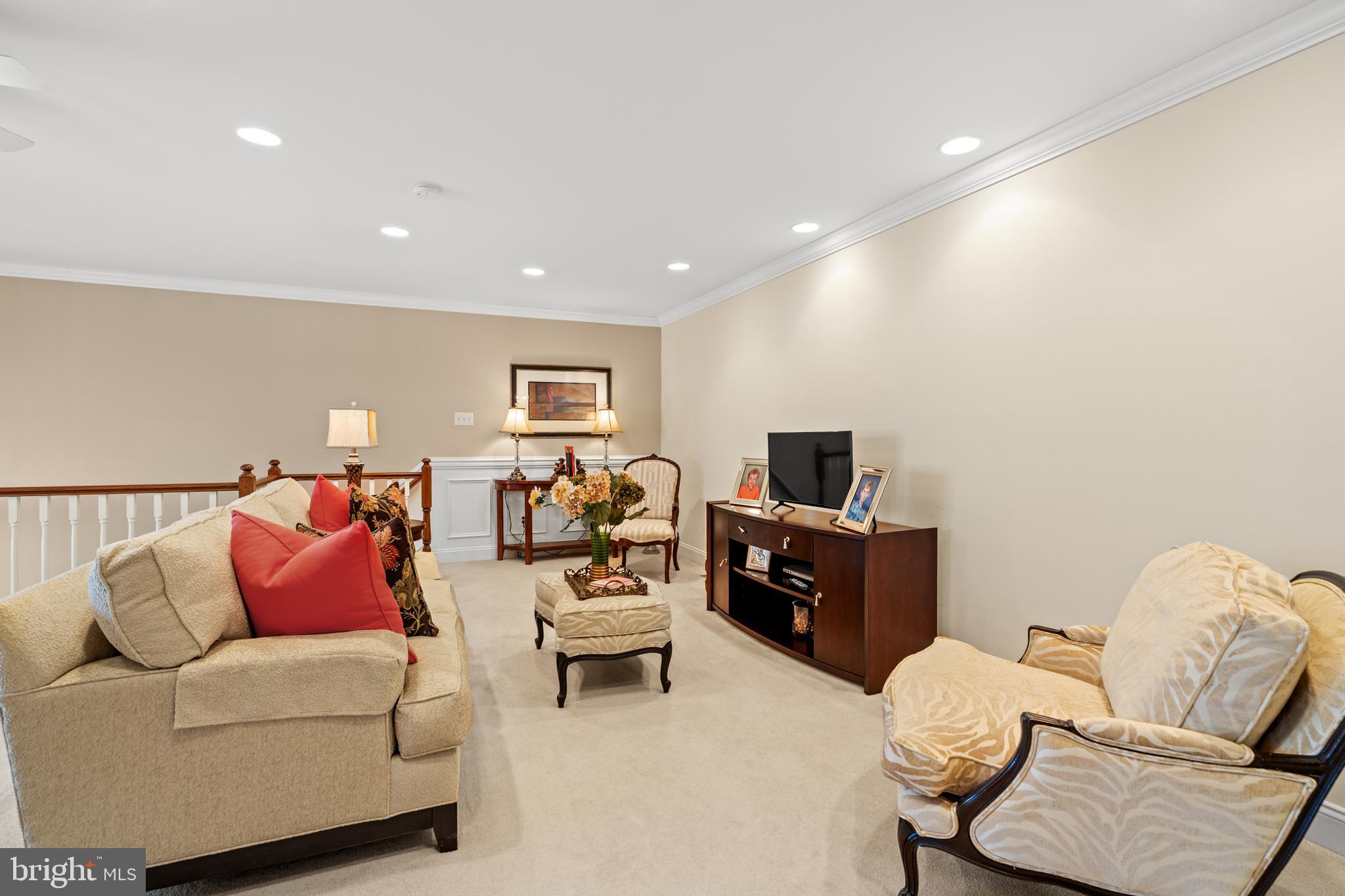 BELMONT - Residential