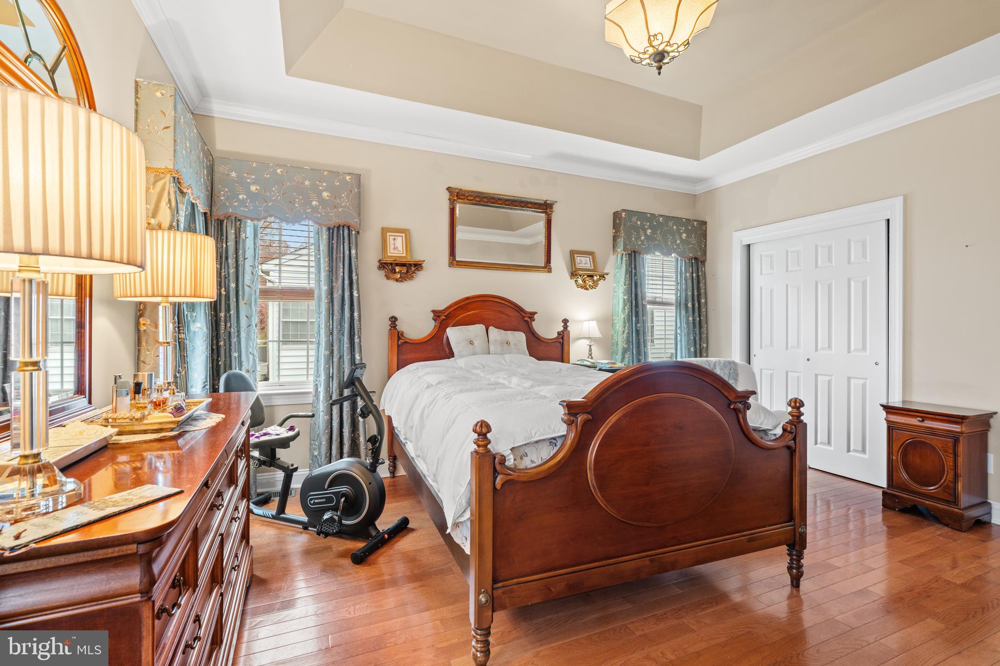 BELMONT - Residential