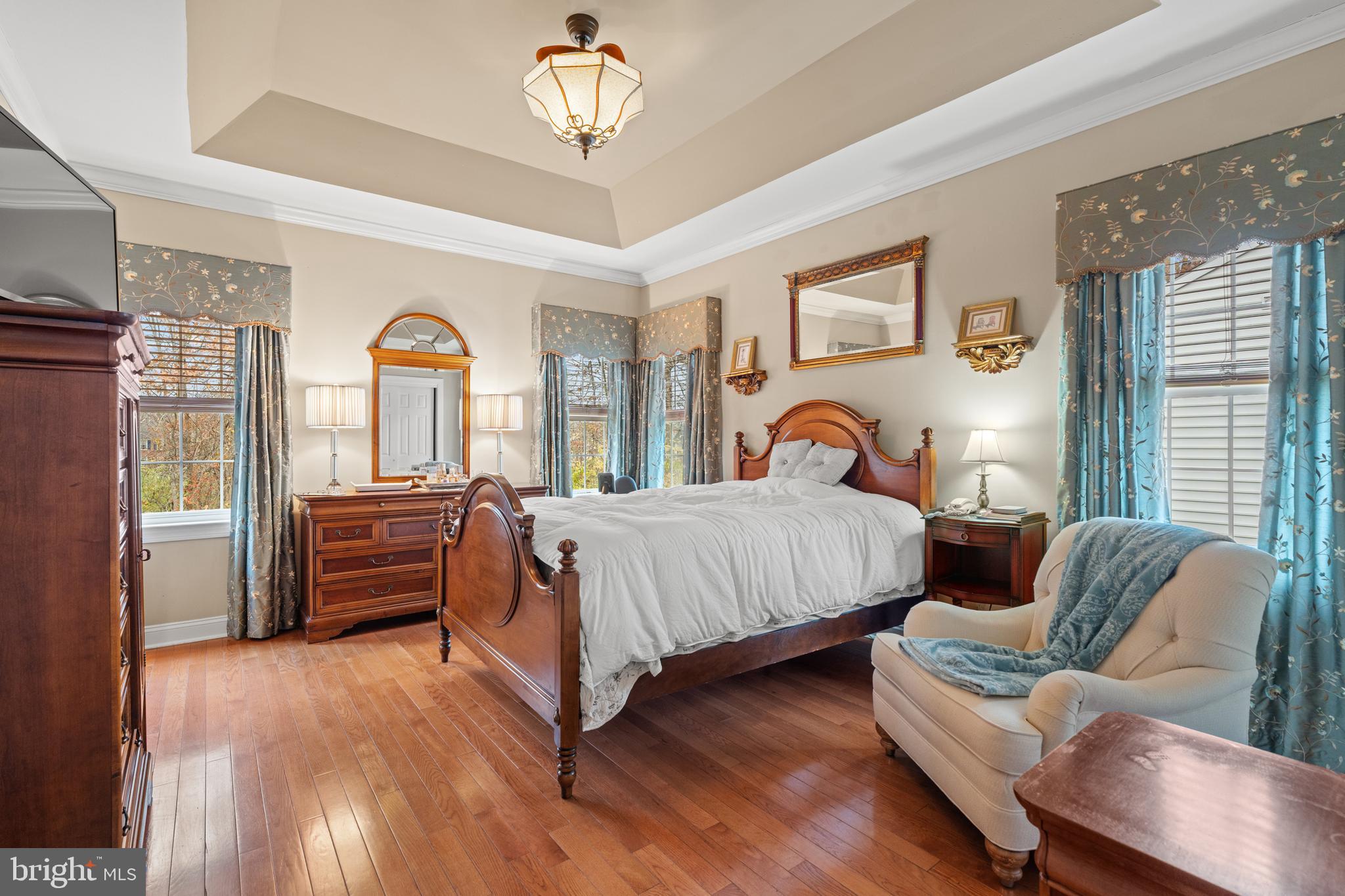 BELMONT - Residential