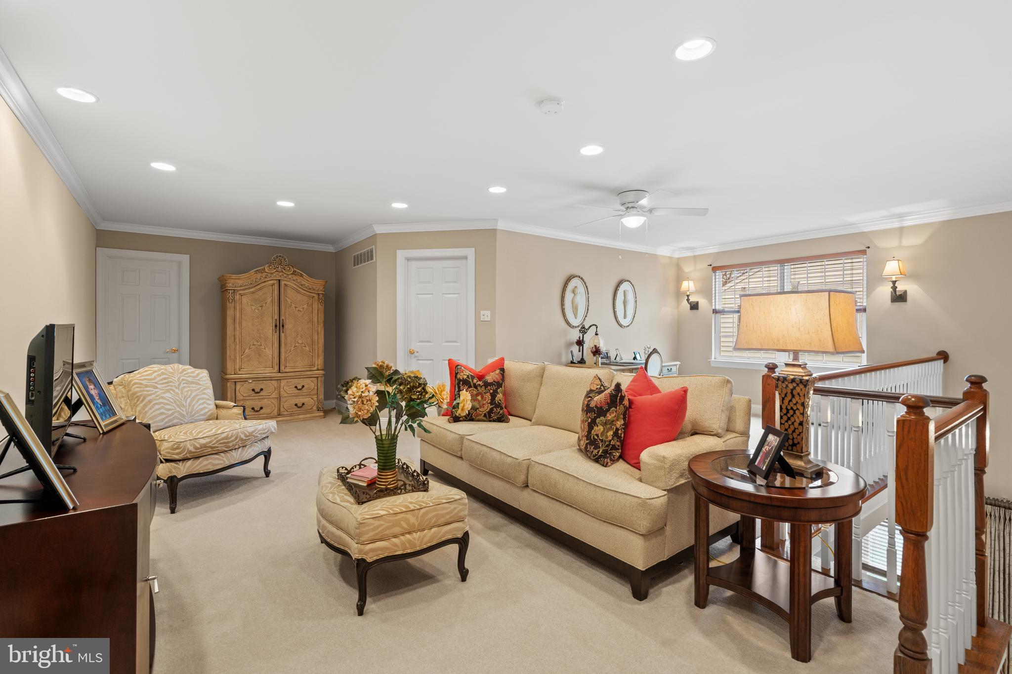 BELMONT - Residential