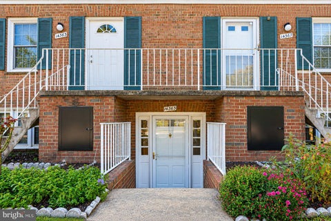 Photo of 14365 St Germain Drive, CENTREVILLE, VA 20121 (MLS # VAFX2346430)
