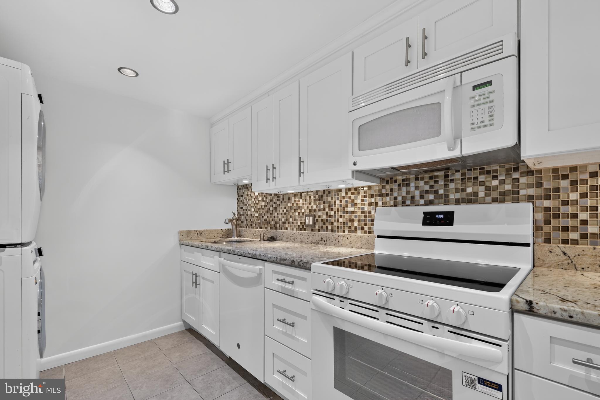 4601 PARK AVENUE N 814P