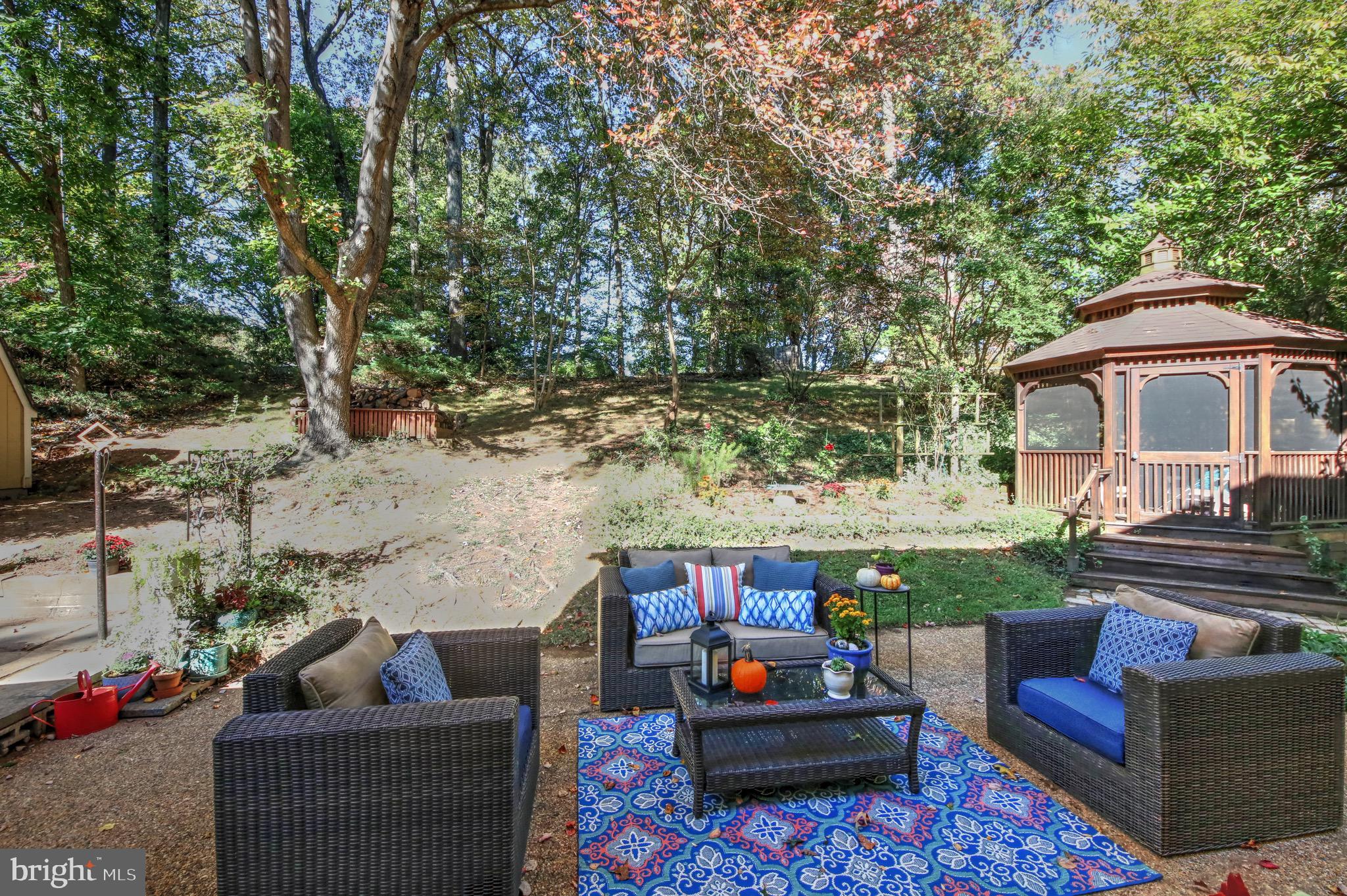 TANGLEWOOD - Residential