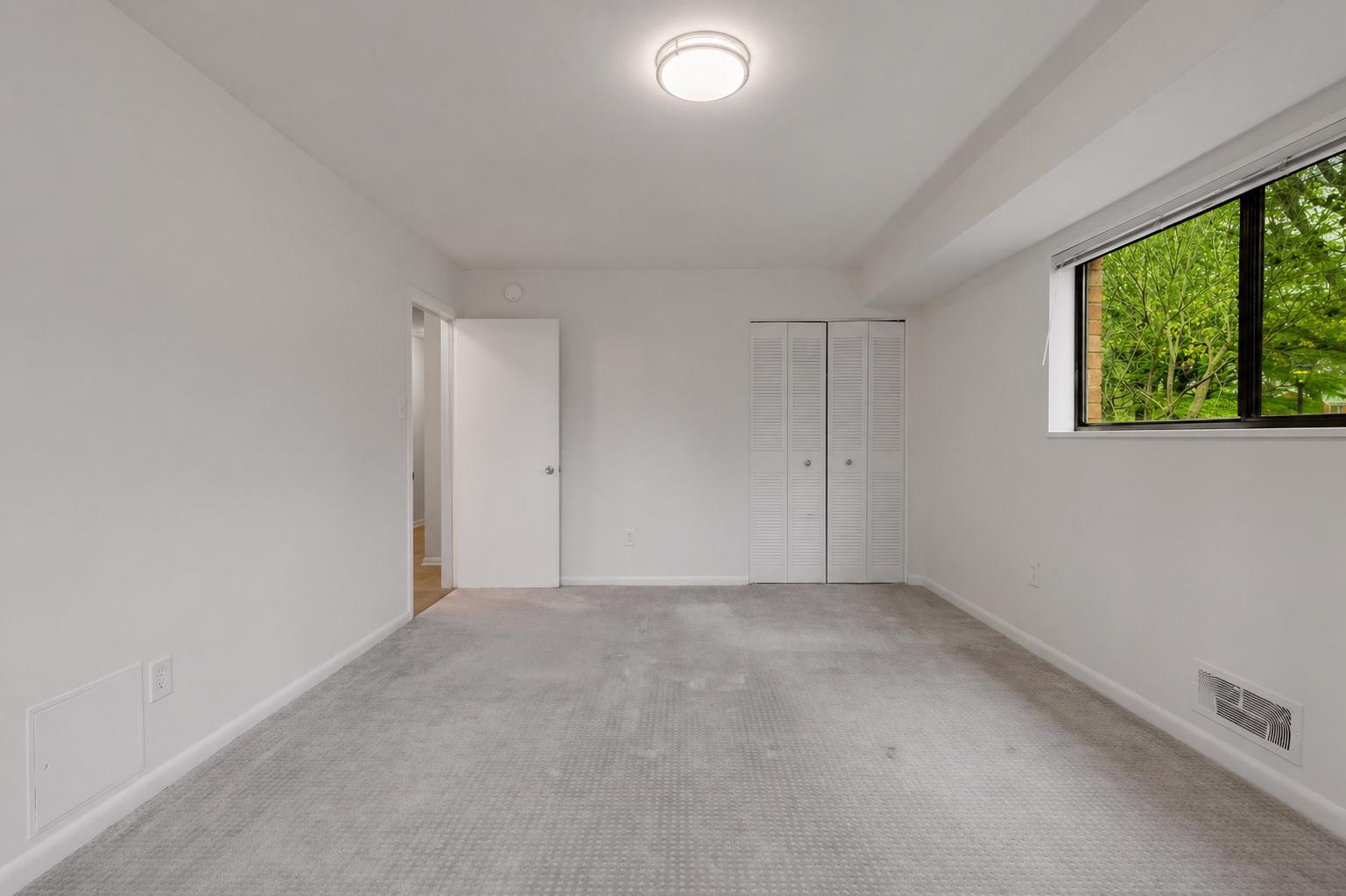 PARKSIDE CONDOMINIUMS - Residential