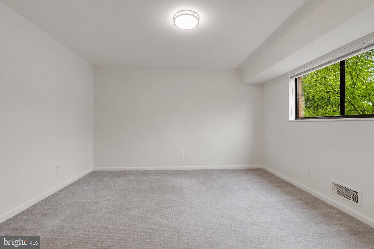 PARKSIDE CONDOMINIUMS - Residential