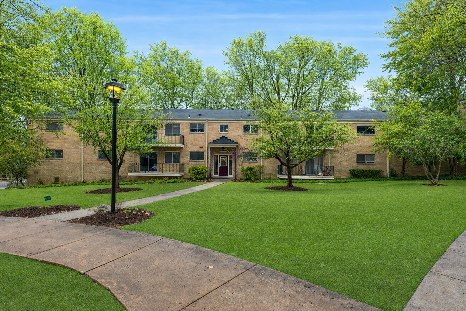PARKSIDE CONDOMINIUMS - Residential