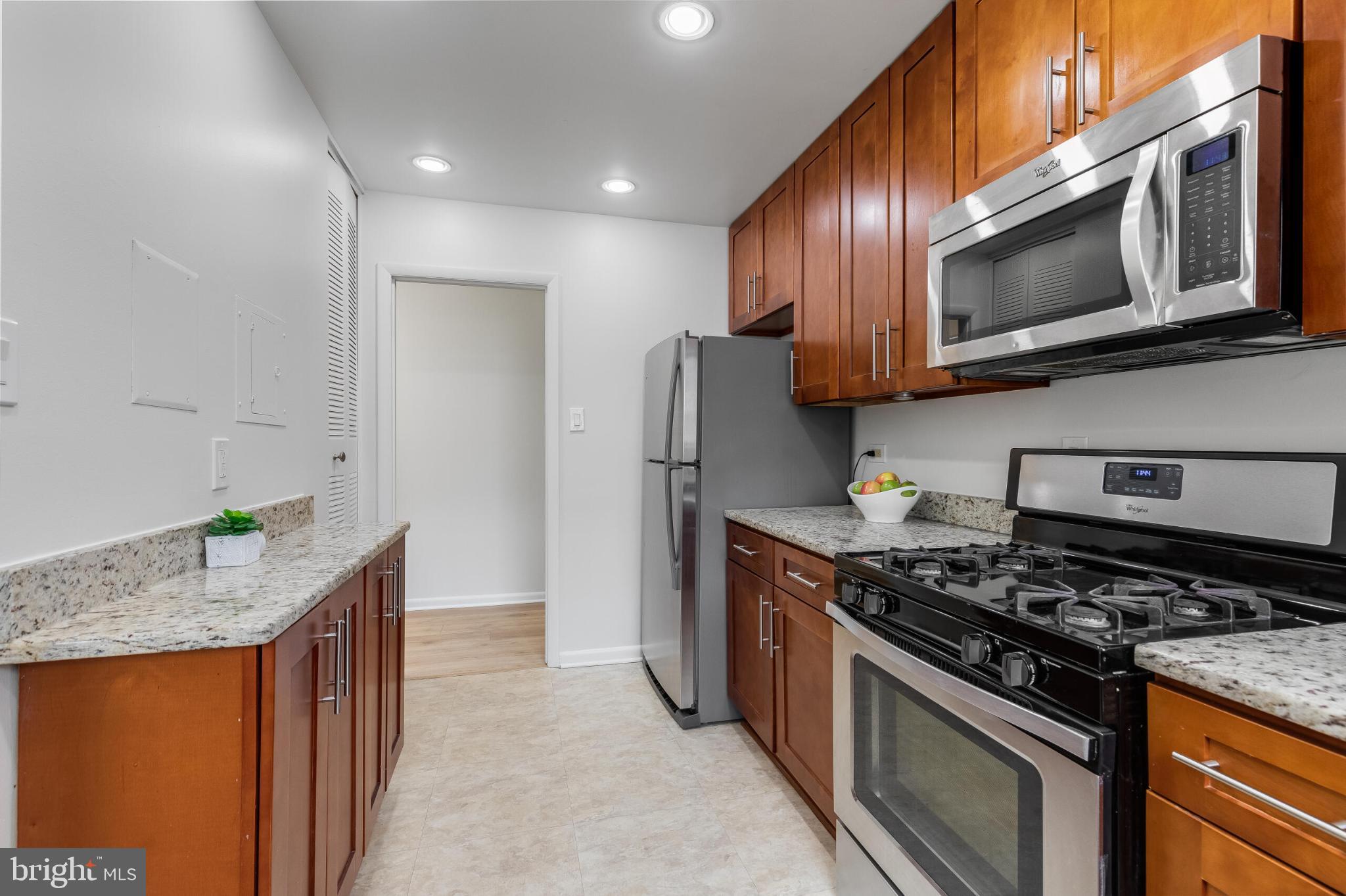 PARKSIDE CONDOMINIUMS - Residential