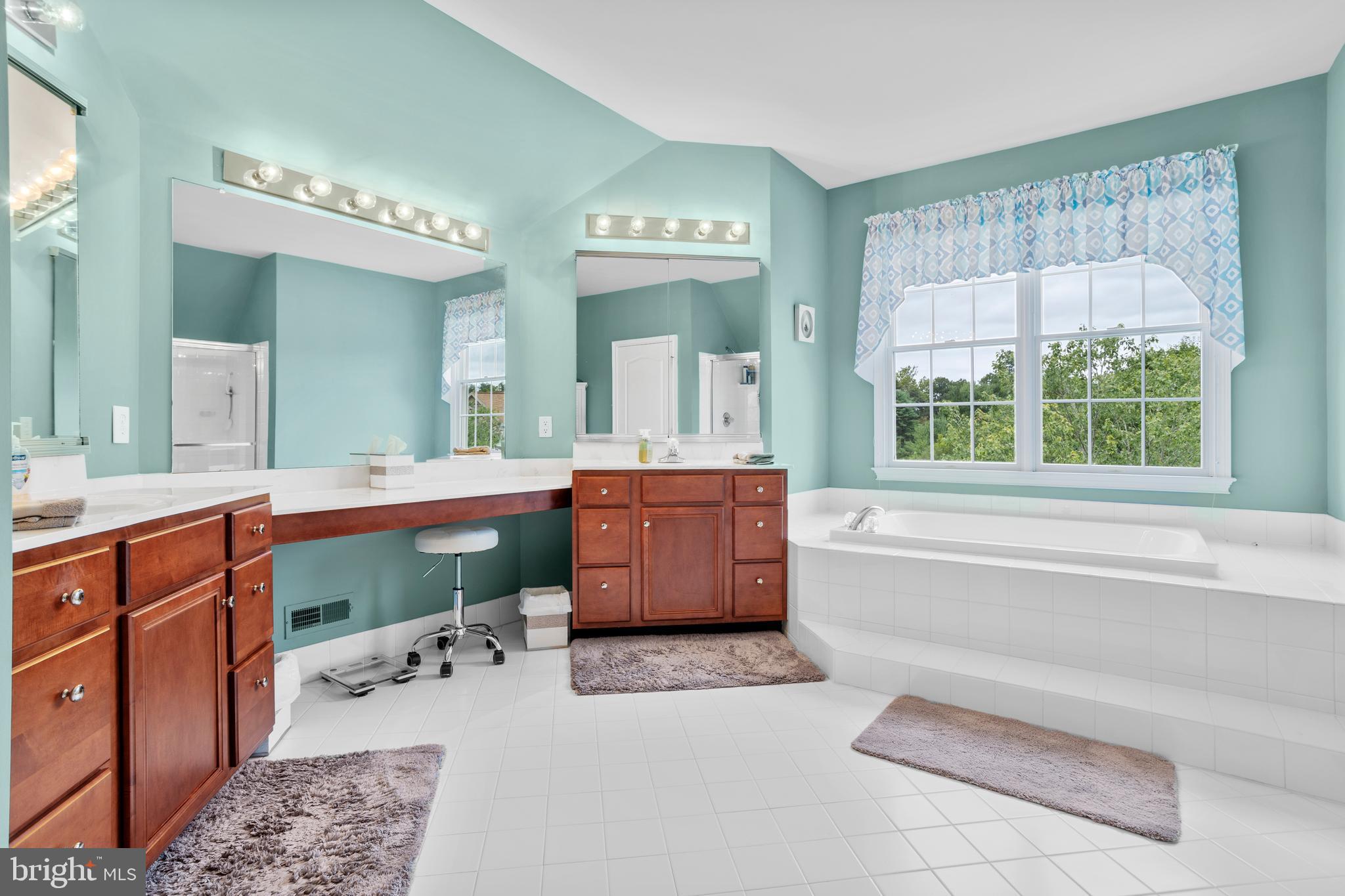 TALL TREES AT THOR - Residential