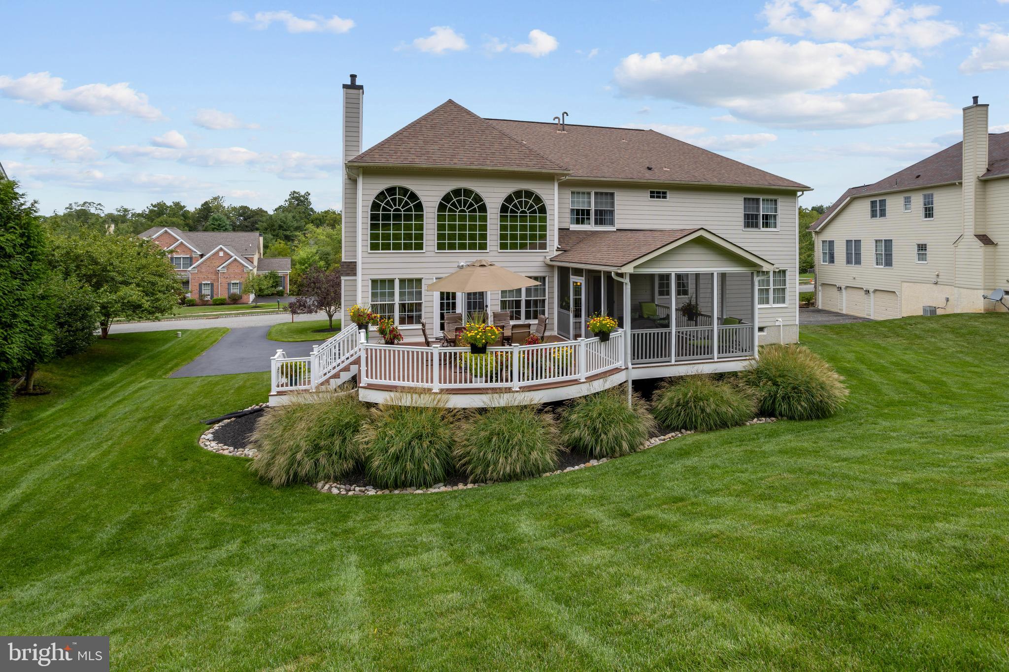 TALL TREES AT THOR - Residential