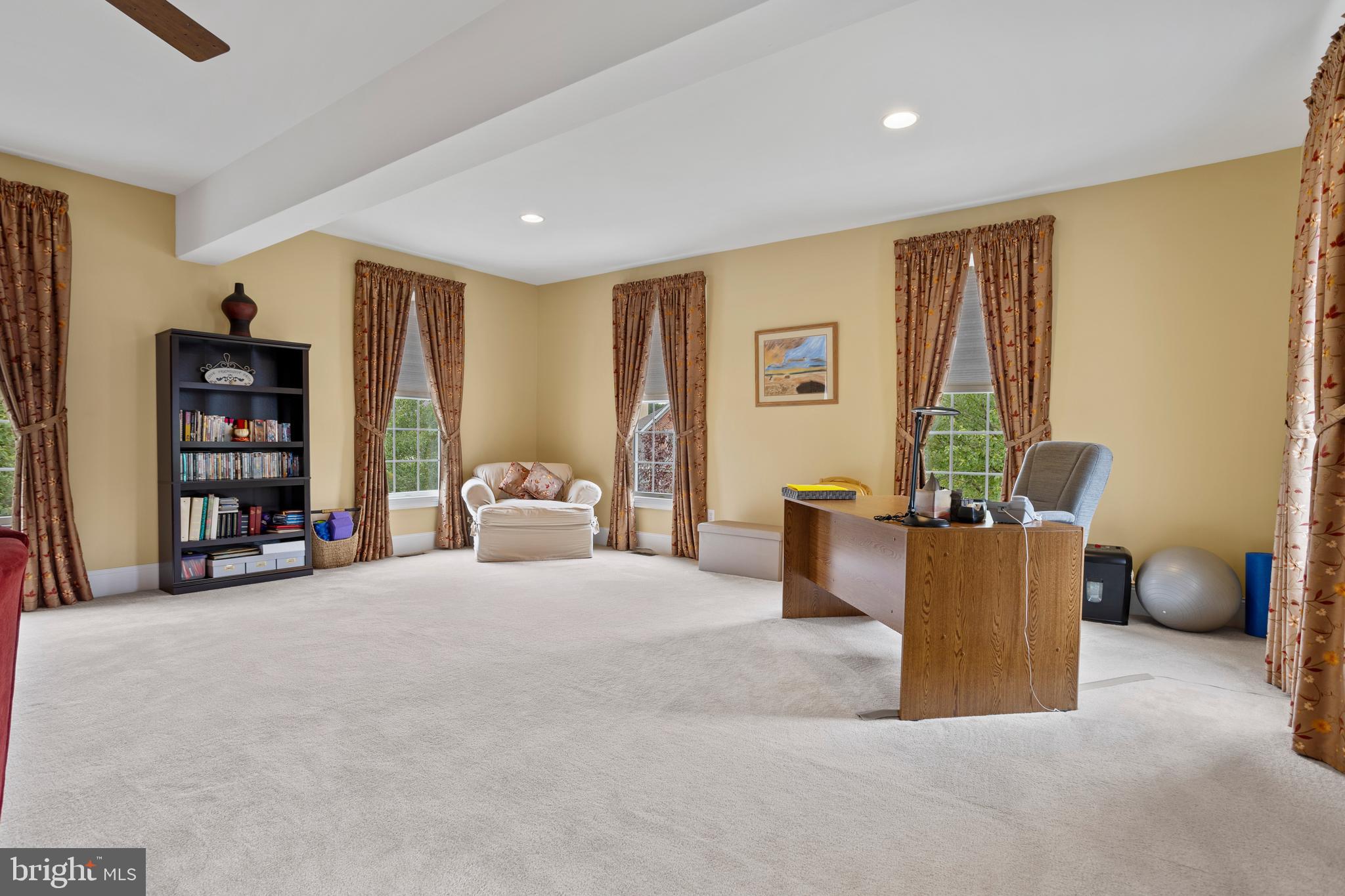 TALL TREES AT THOR - Residential