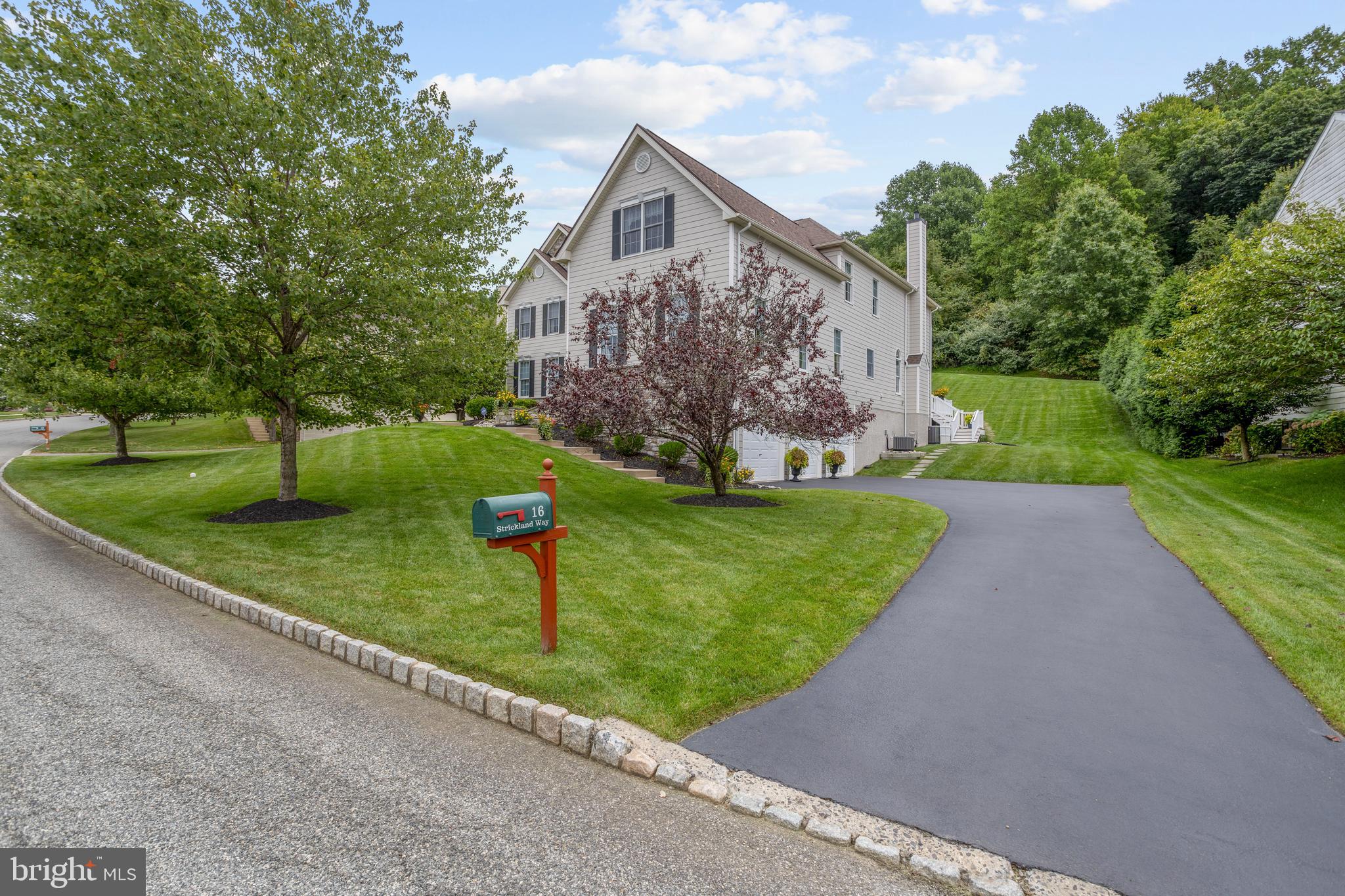 TALL TREES AT THOR - Residential