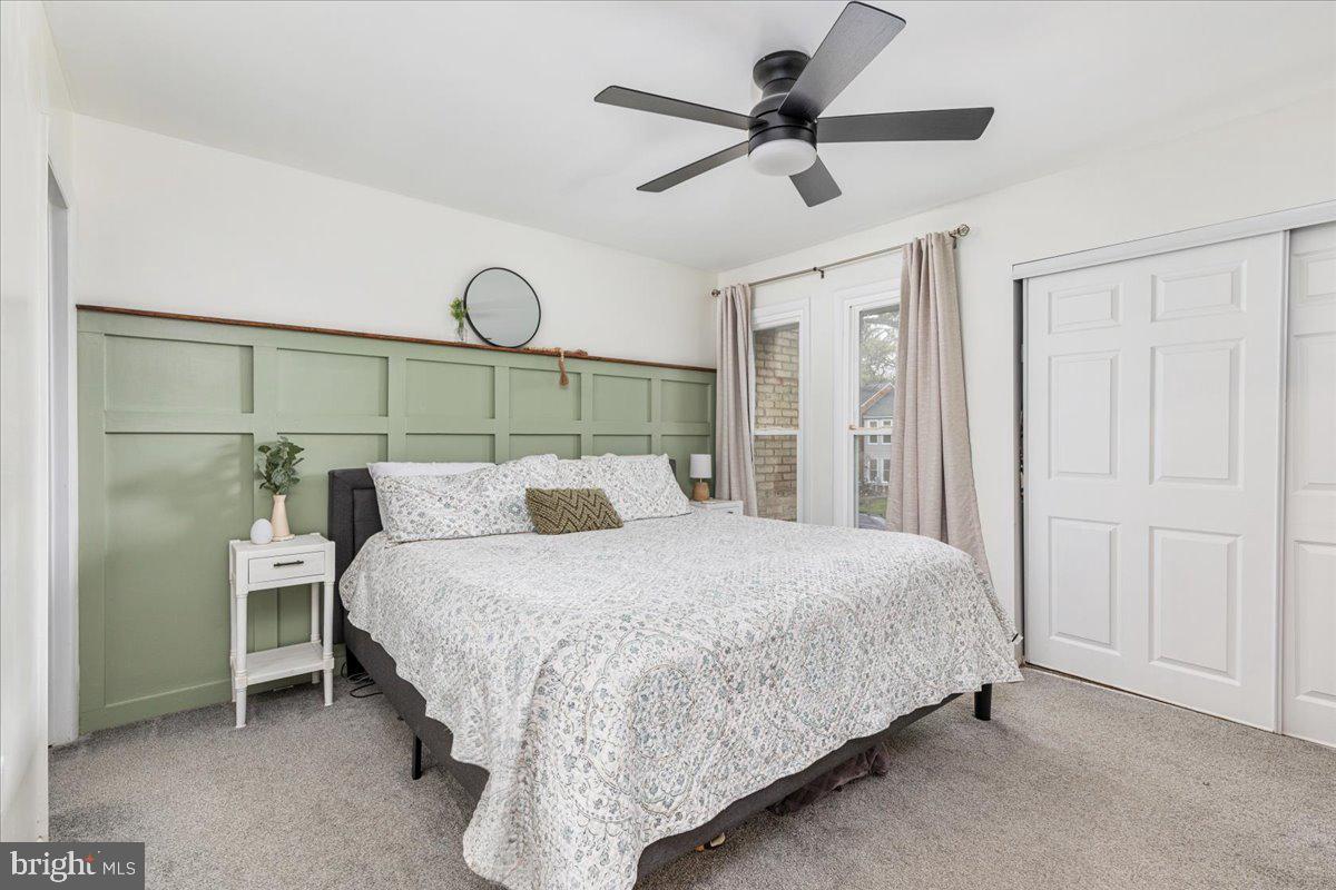 VIRGINIA KNOLLS - Residential